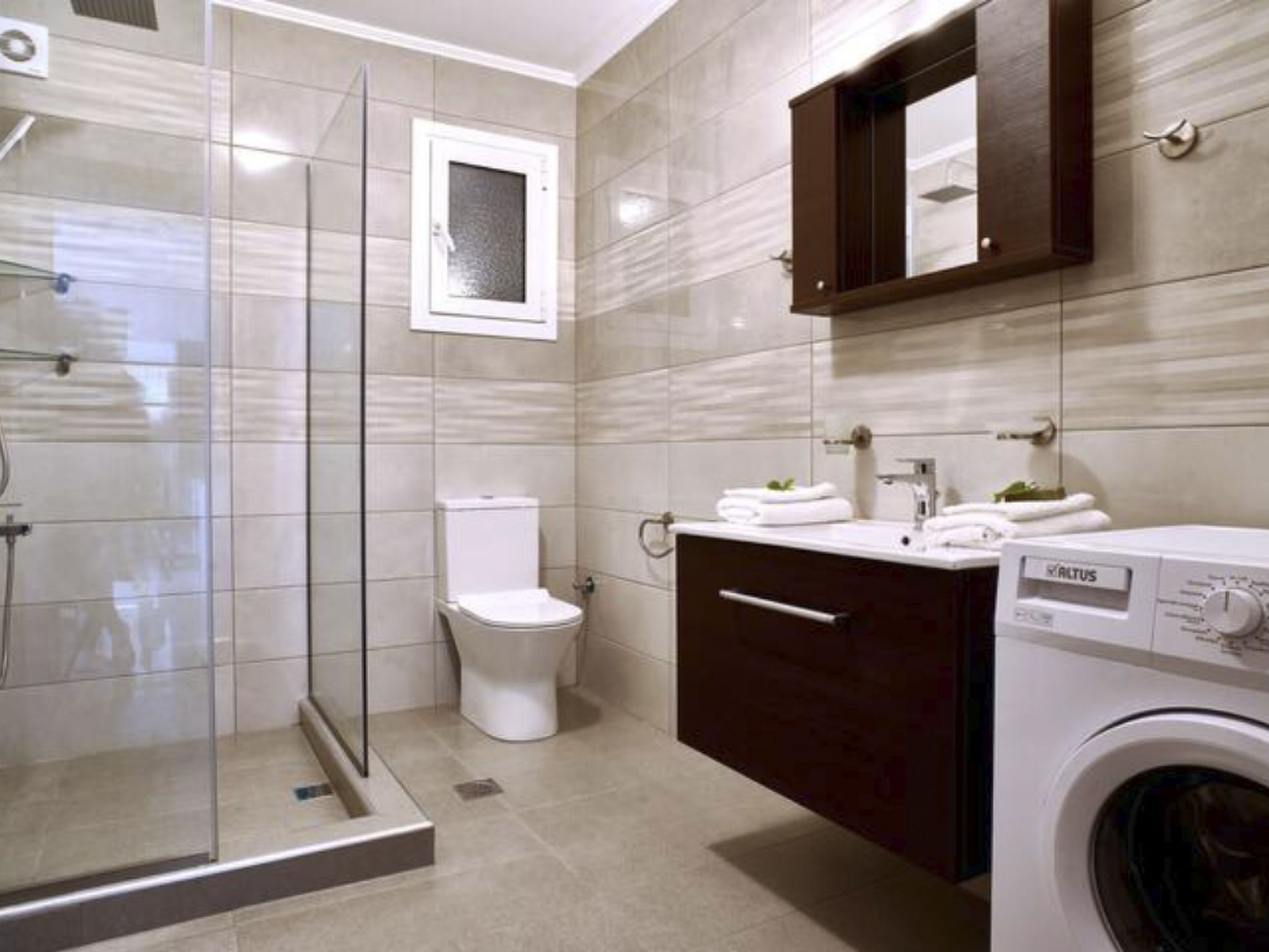 Wunderschöne Villa am Kournas-See★Großer privater Pool-Drinnen