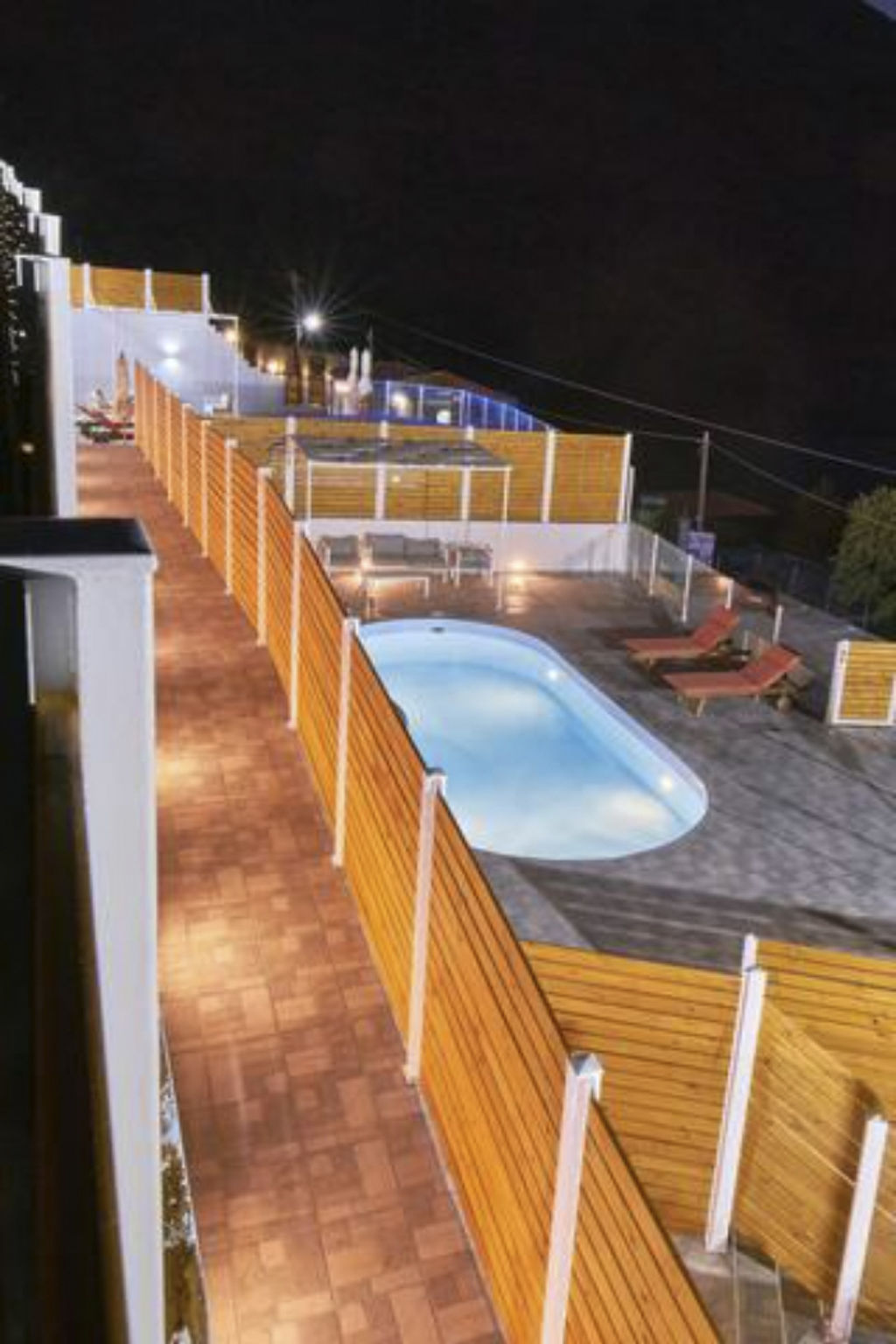 Wunderschöne Villa am Kournas-See★Großer privater Pool-Draußen