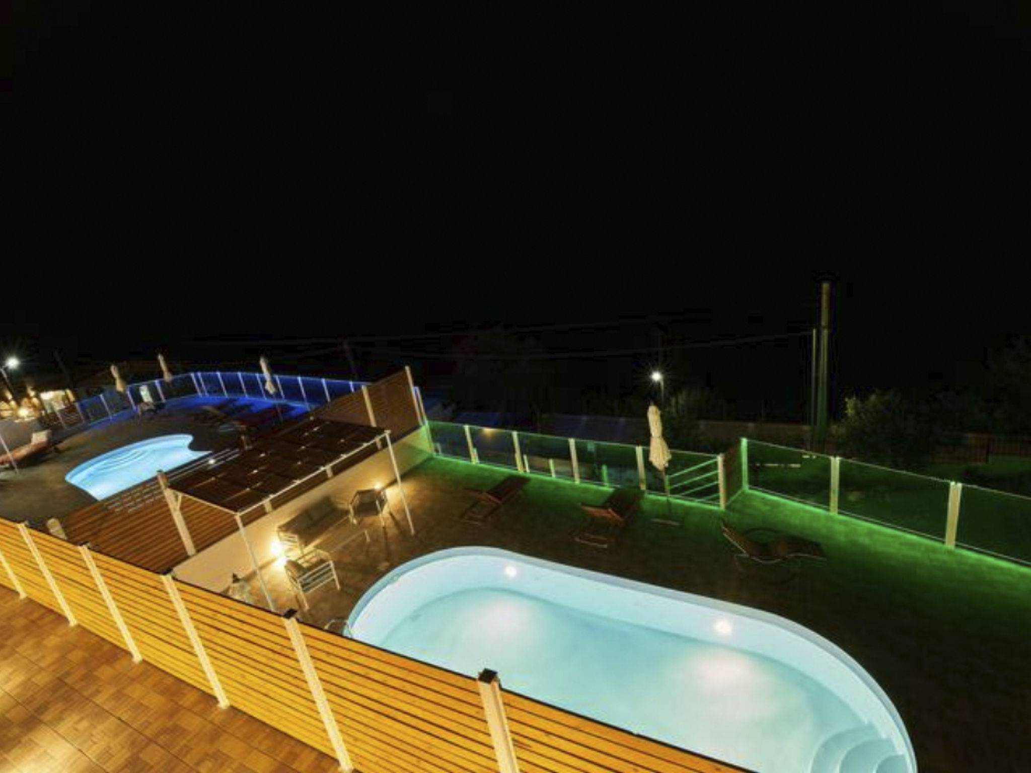 Wunderschöne Villa am Kournas-See★Großer privater Pool-Draußen