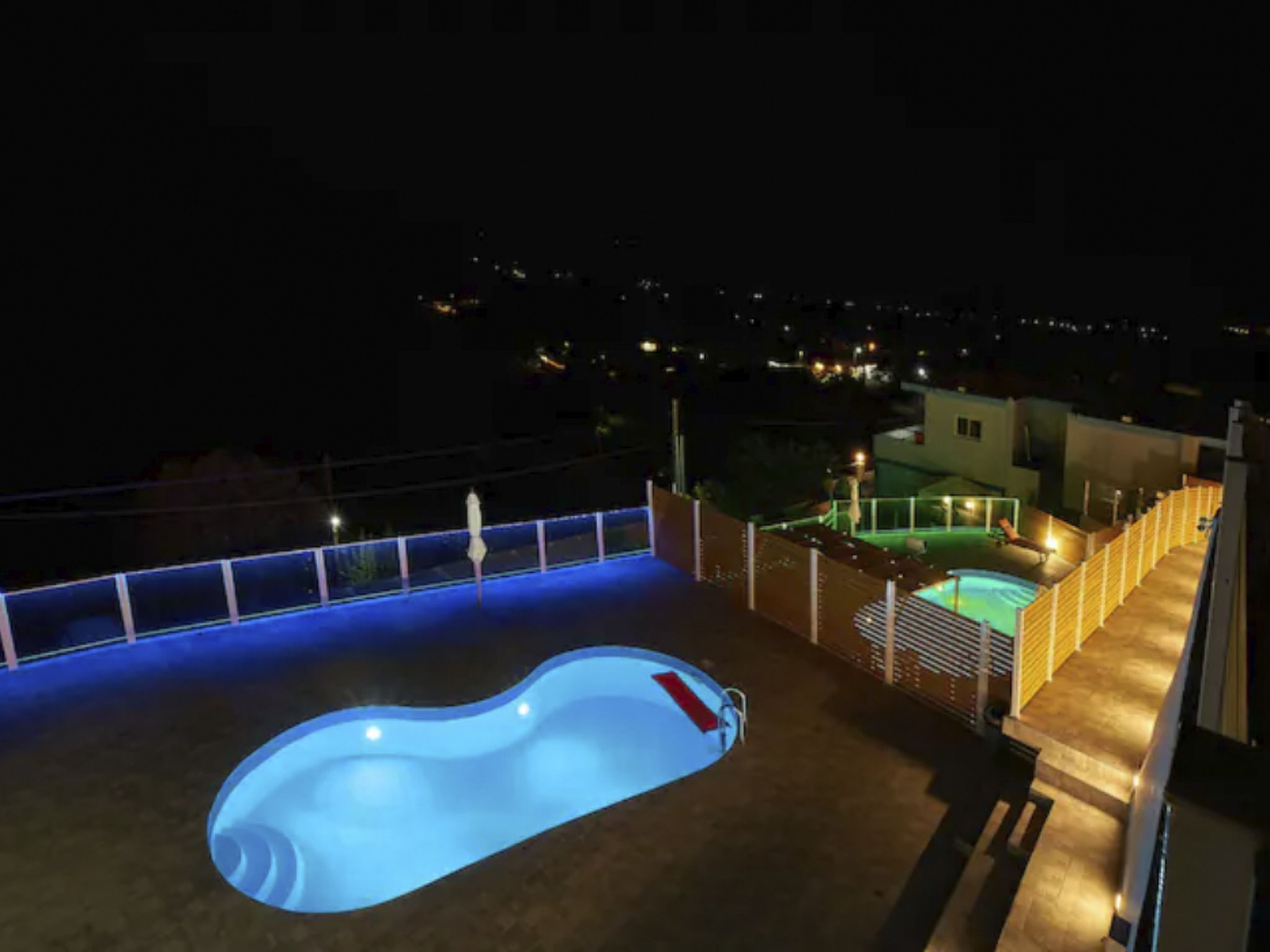 Wunderschöne Villa am Kournas-See★Großer privater Pool-Draußen