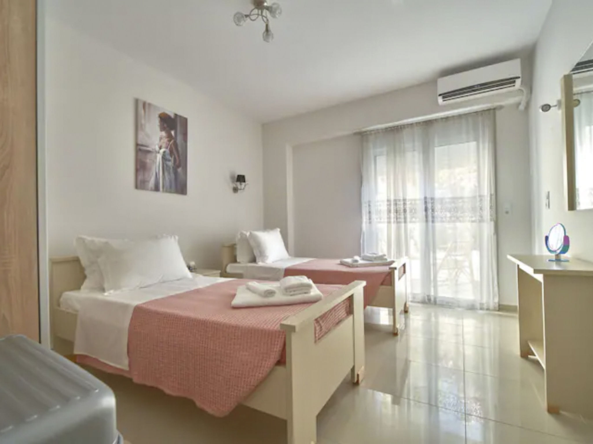 Beste familienfreundliche Villa in der Nähe des Kournas-Sees-Image-tags.info