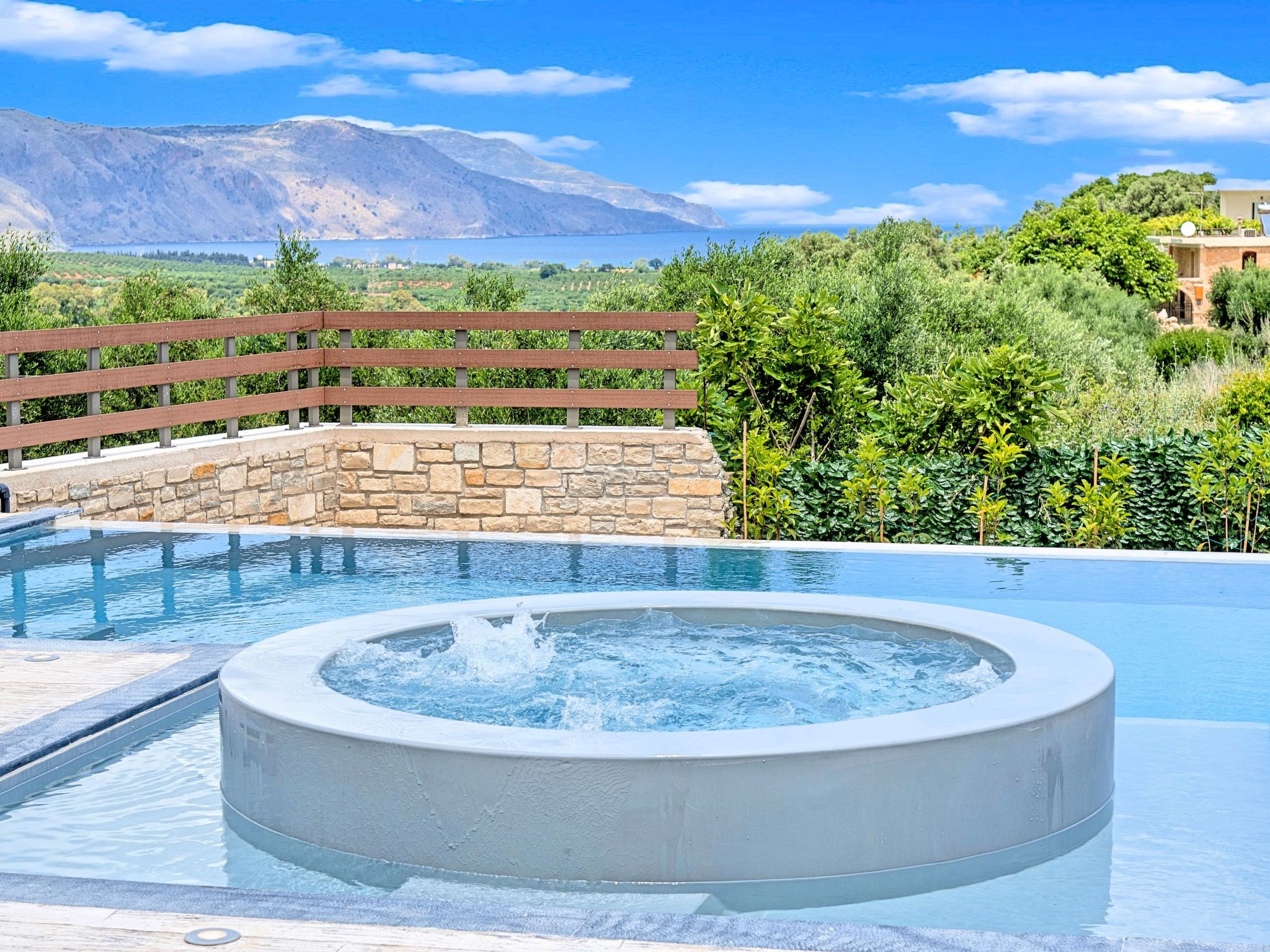 "Minaos8" mit privatem Pool-Image-tags.info