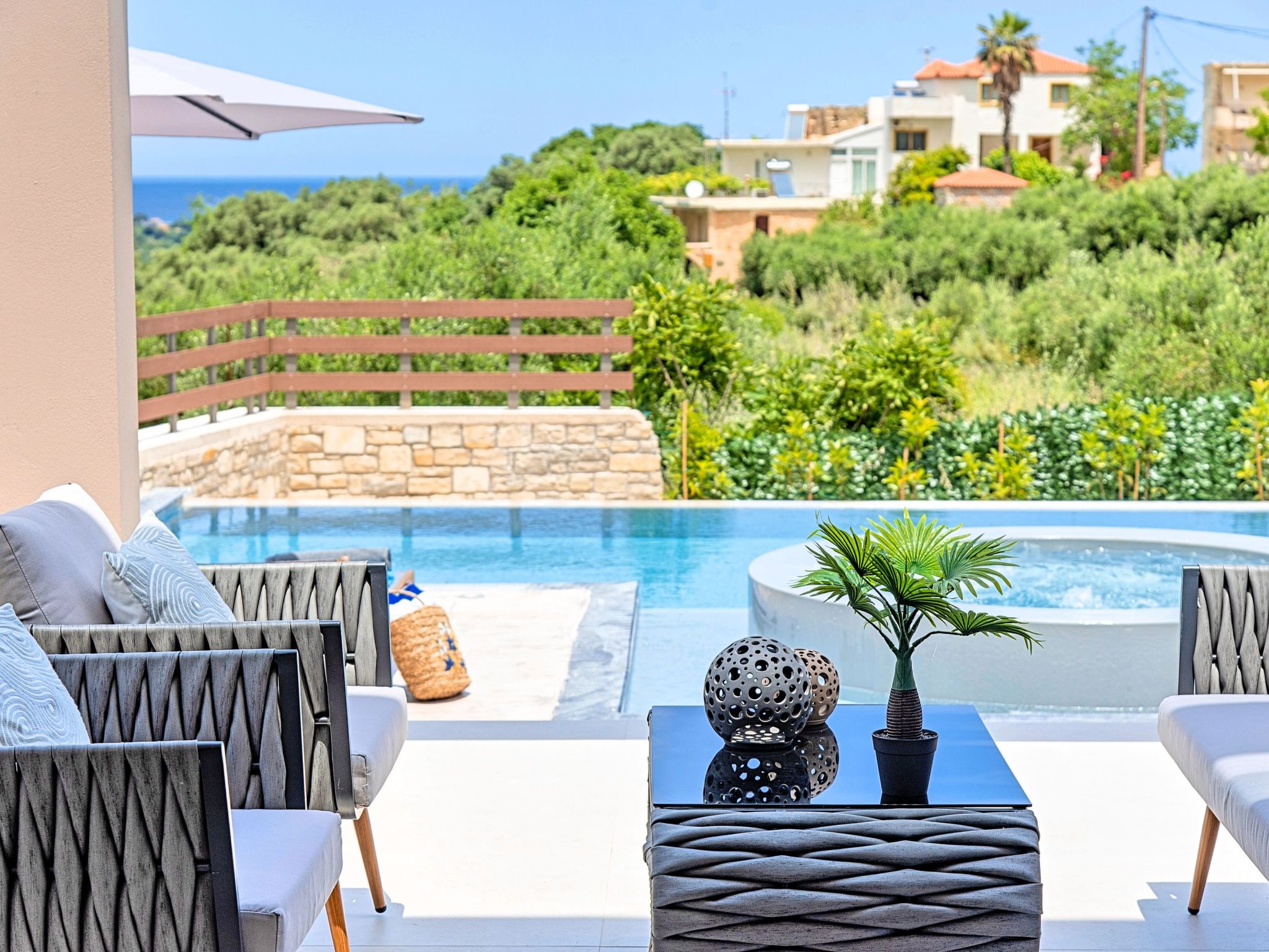 "Minaos8" mit privatem Pool-Image-tags.info