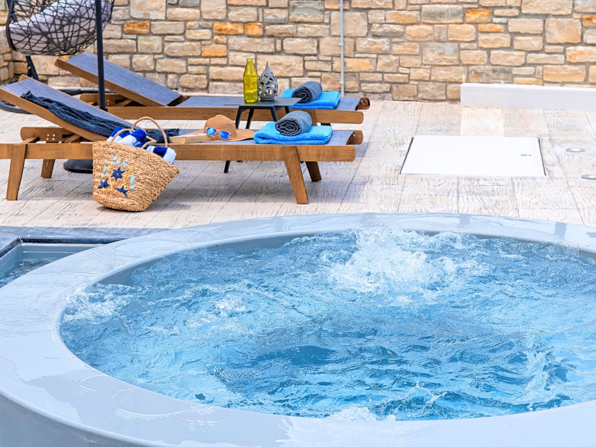 "Minaos8" mit privatem Pool-Image-tags.info