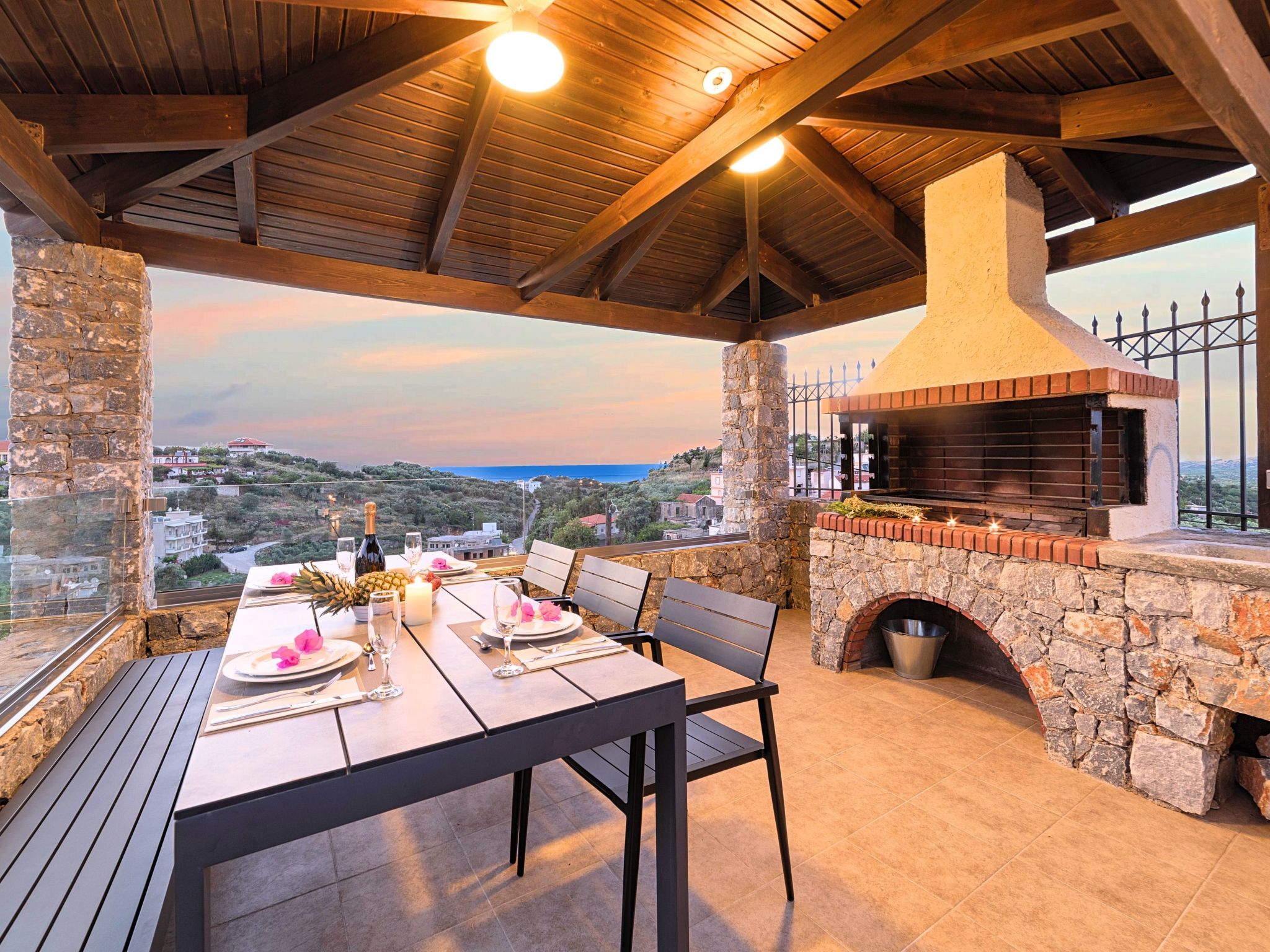 Villa Akrothea-Binnen