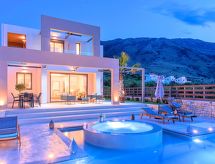 Ferienvilla "Minaos Maxima" mit privatem Pool