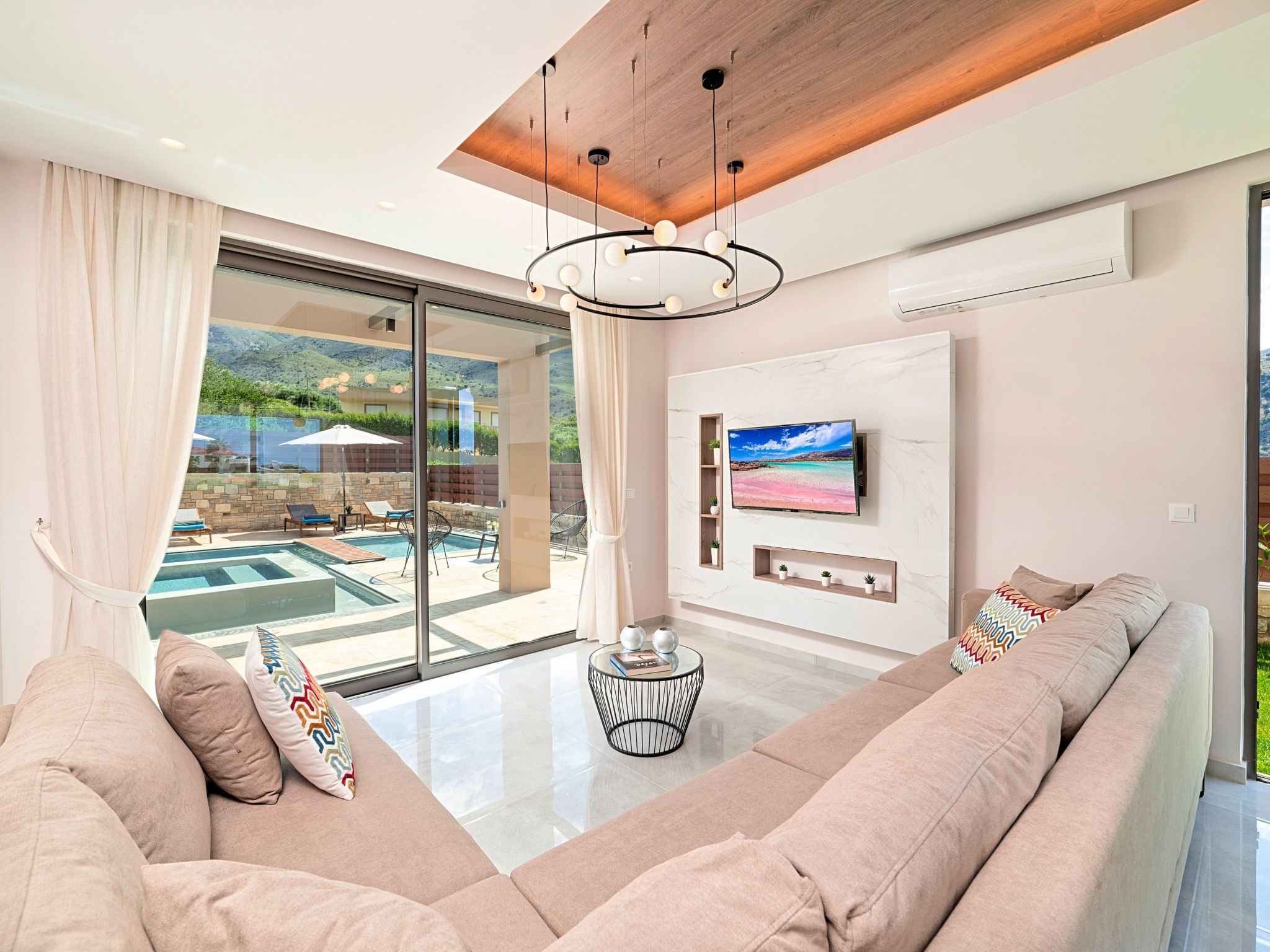 Ferienvilla "Minaos Maxima" mit privatem Pool-Image-tags.info