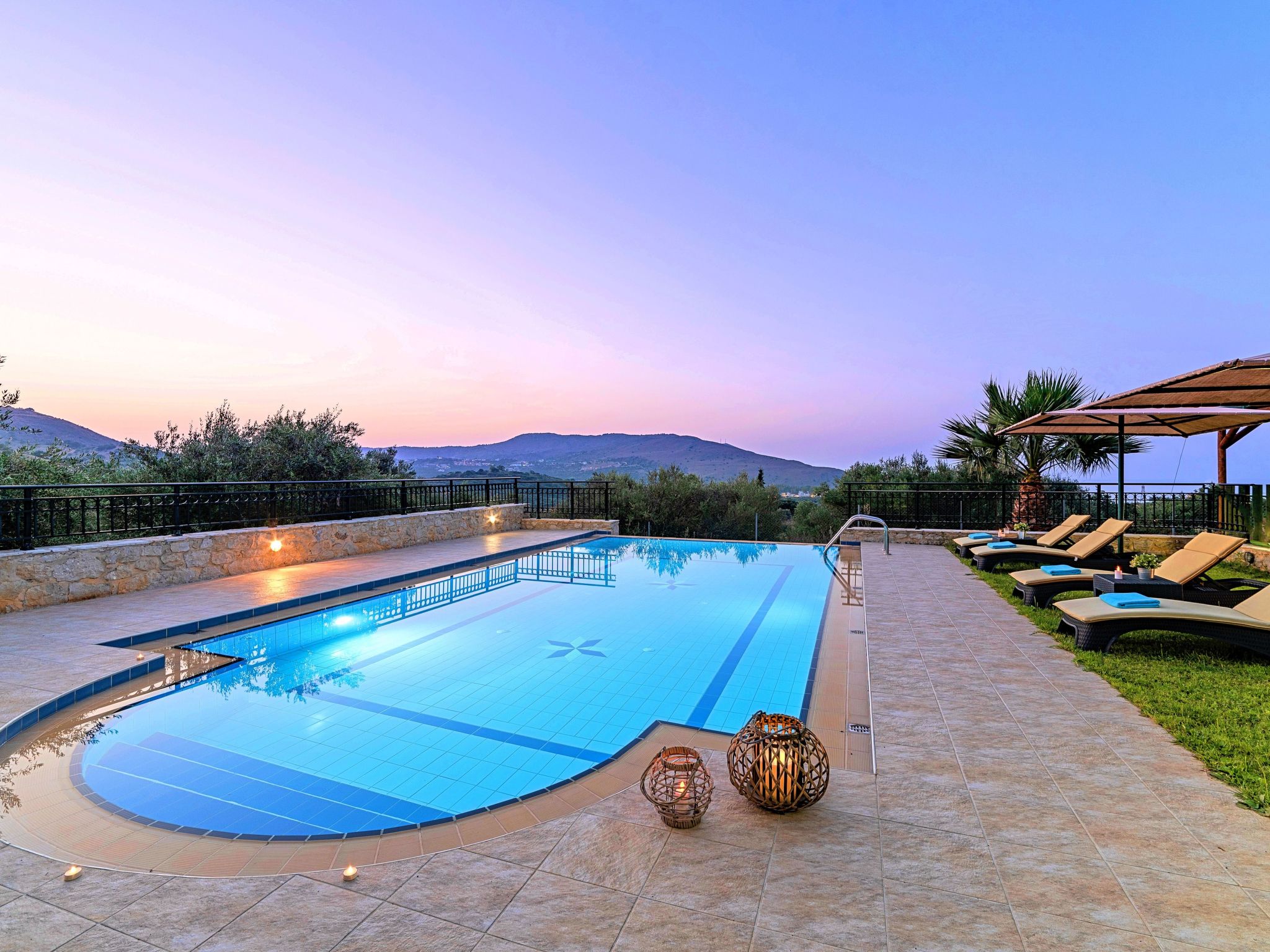 Für 12 Personen in Chania, Kreta (West-Kreta)-Image-tags.info