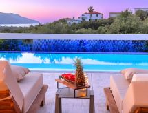 "Minoas Villa" mit Whirlpool