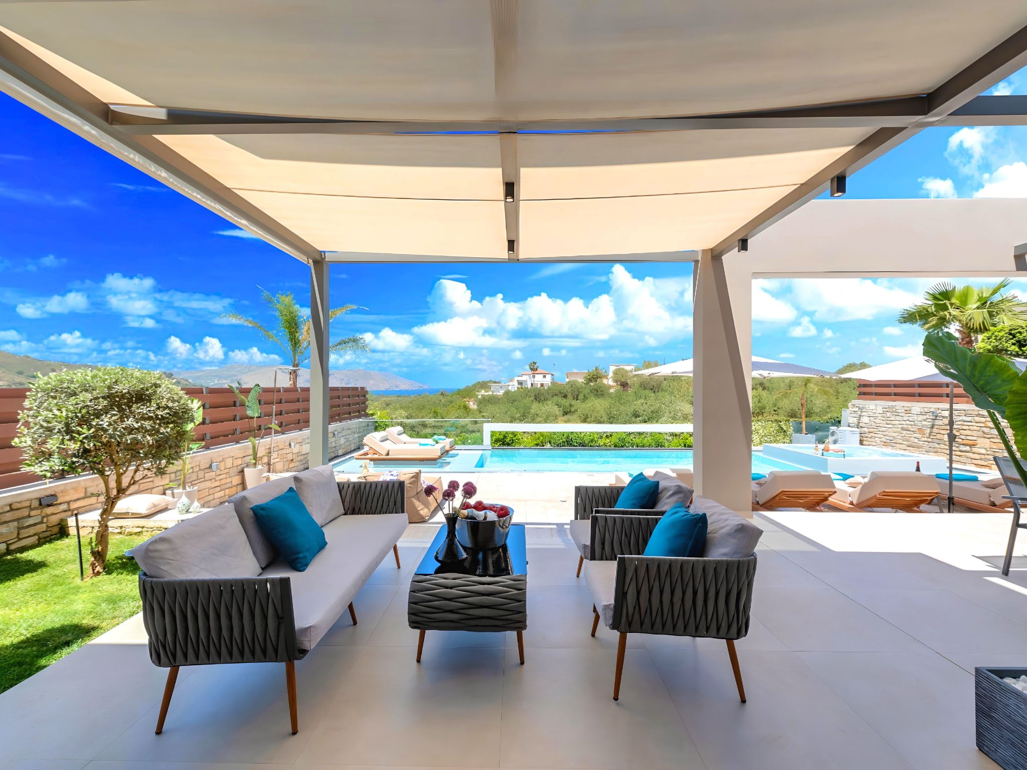 "Minoas Villa" mit Whirlpool-Image-tags.info