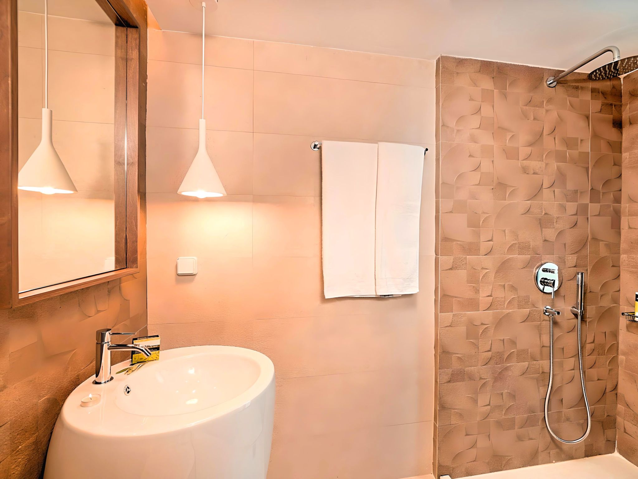 "Minoas Villa" mit Whirlpool-Image-tags.info