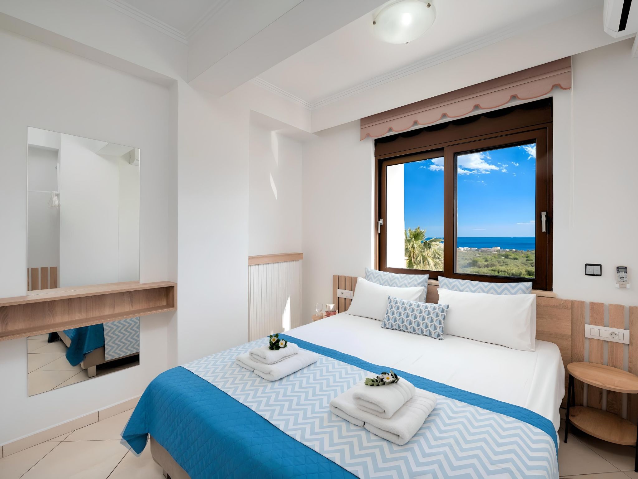 Sunlight Maxima Villa Beheizte Pools-Image-tags.info