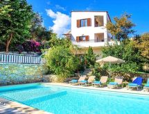 Villa Grand View: panoramisch zeezicht en verwarmd zwembad bij Georgioupoli - thumbnail 6