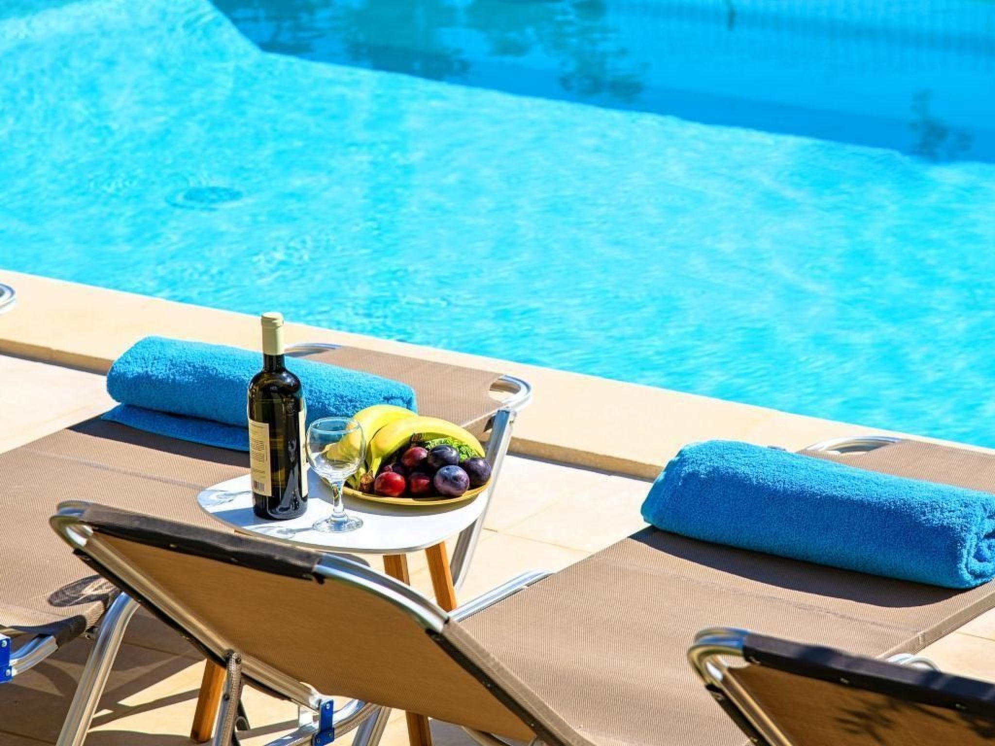 Villa "Grand View" mit Blick auf das Wasser-Image-tags.info