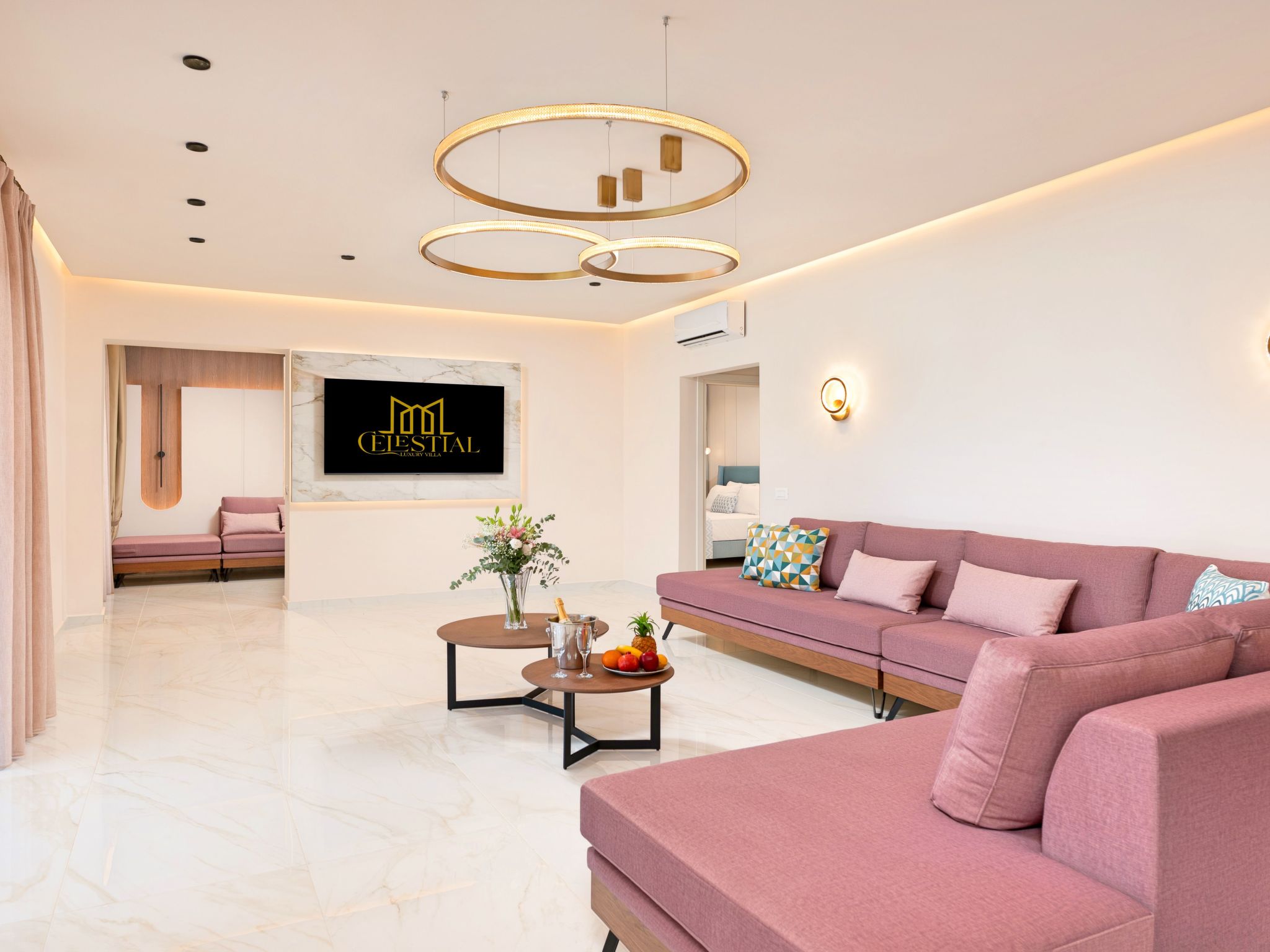 Celestial Villa Privater Pool und Jacuzzi-Drinnen