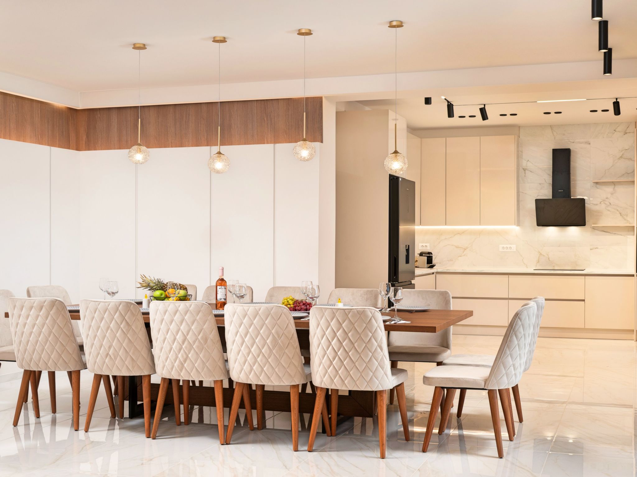 Celestial Villa Privater Pool und Jacuzzi-Drinnen