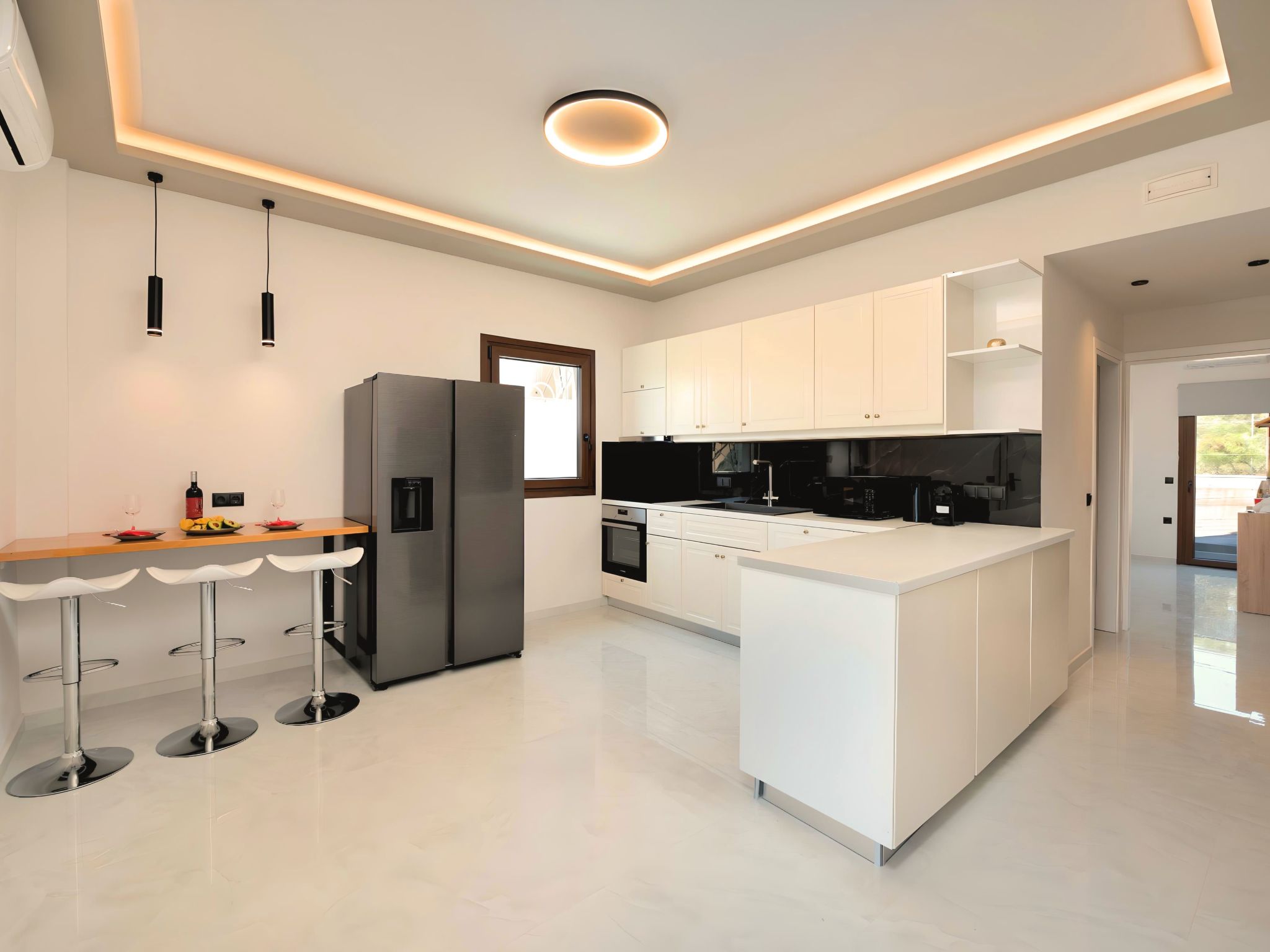 Stafa Villa Privater Pool-Drinnen