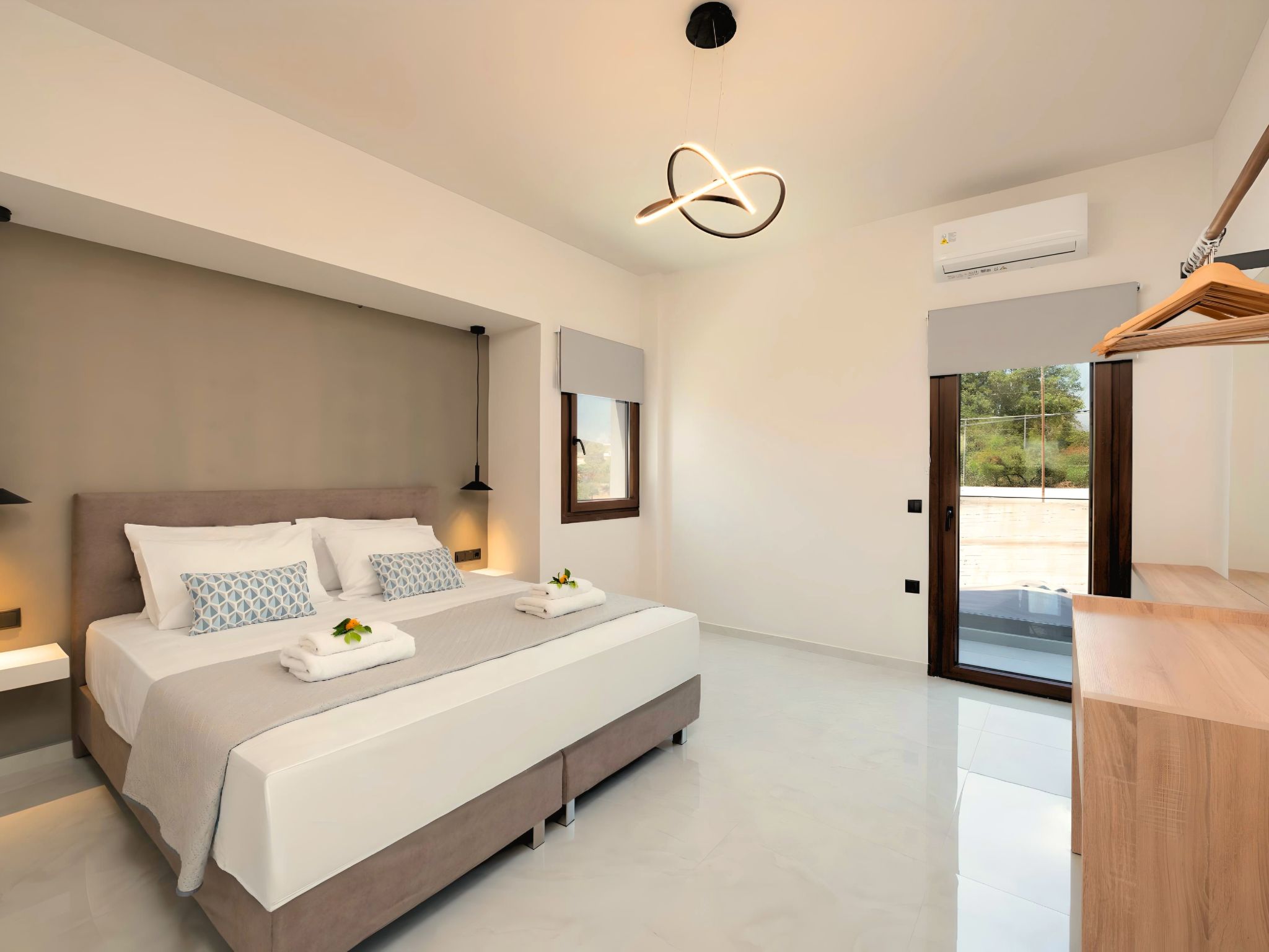 Stafa Villa Privater Pool-Drinnen