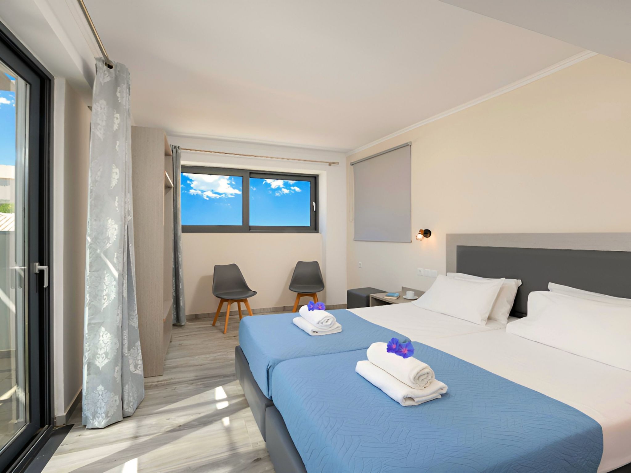Pnoe Beachside Suite-Binnen