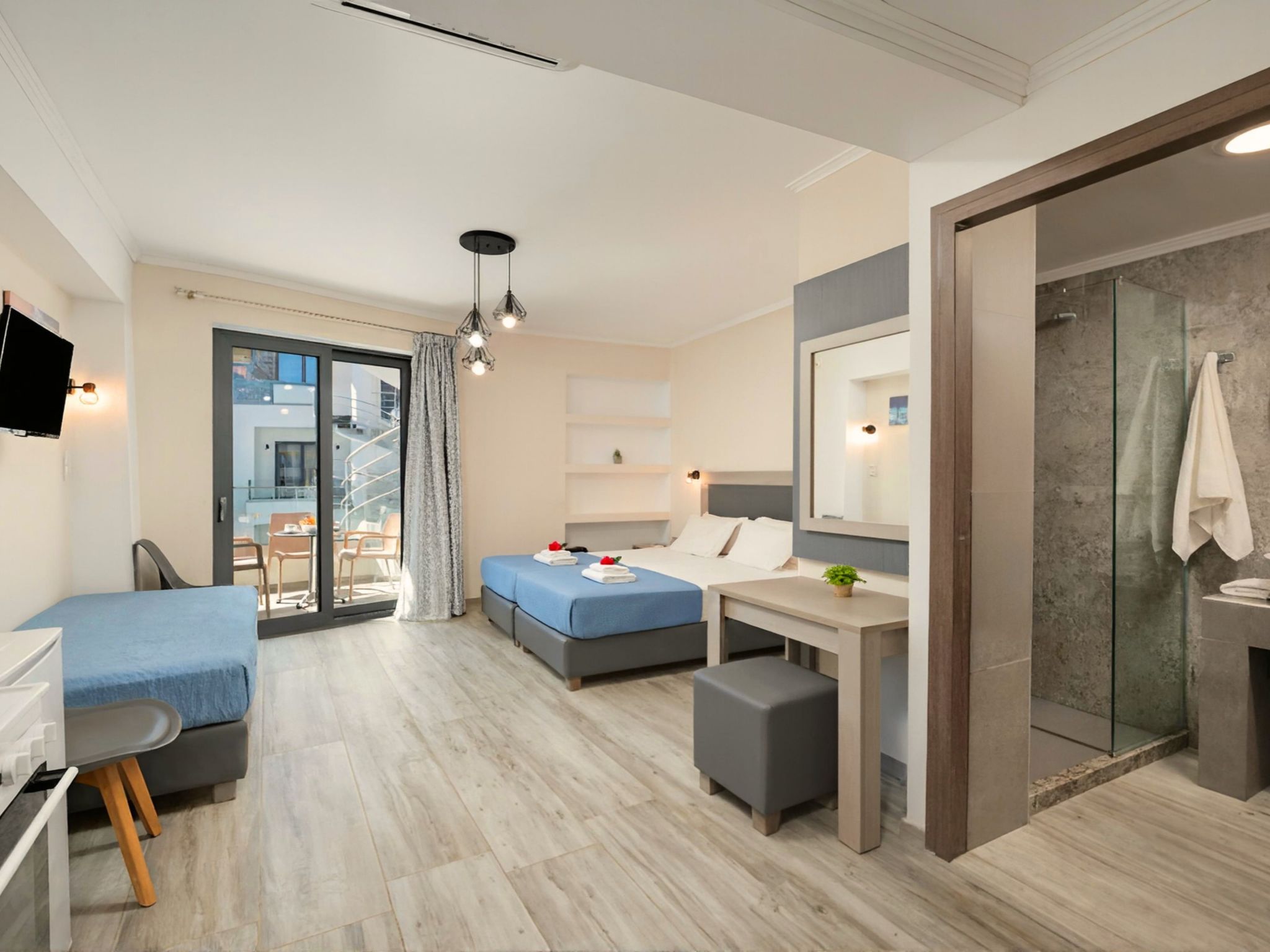 Pnoe Beachside Studio-Binnen