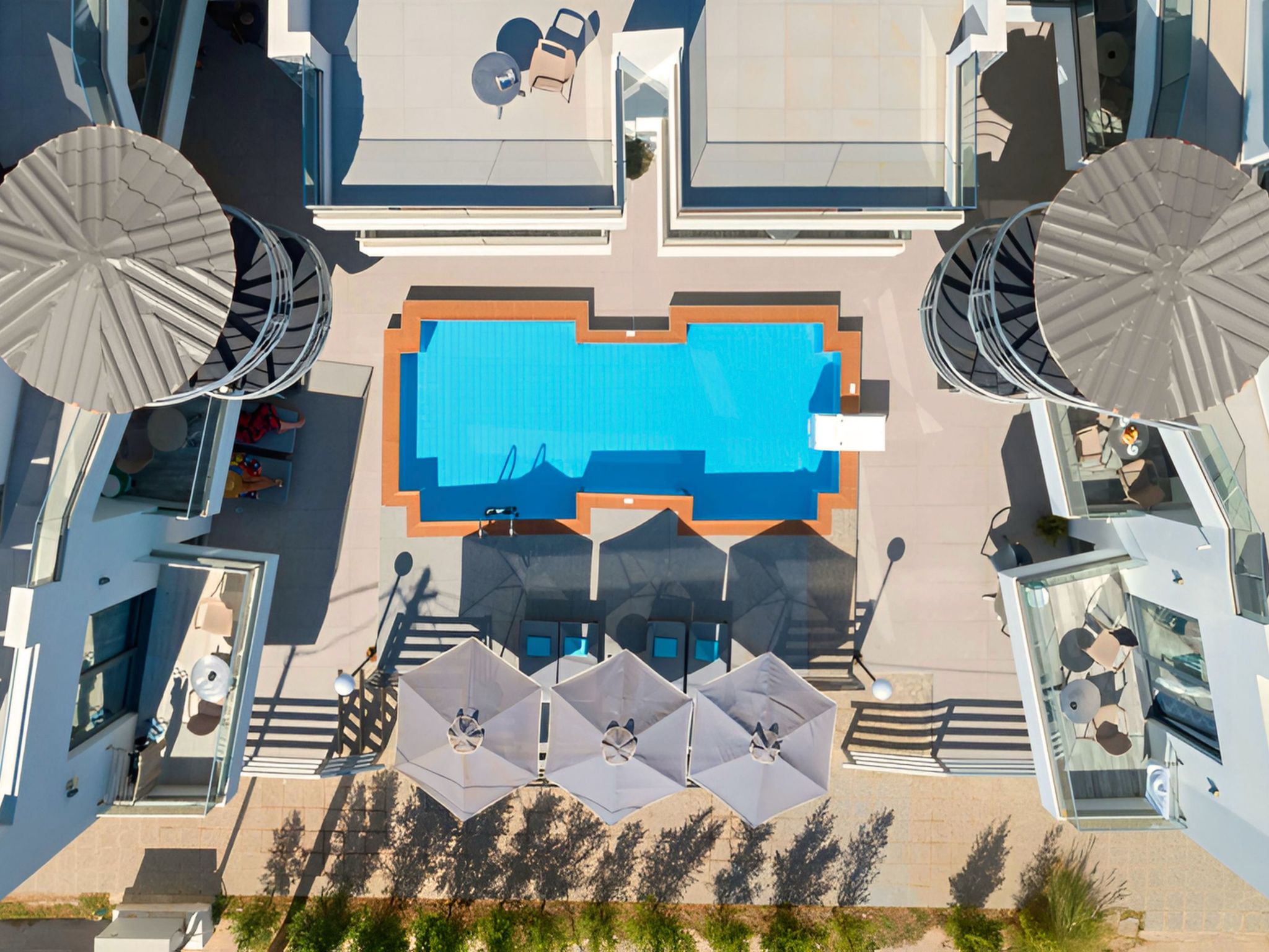 Pnoe Beachside Suite-Binnen