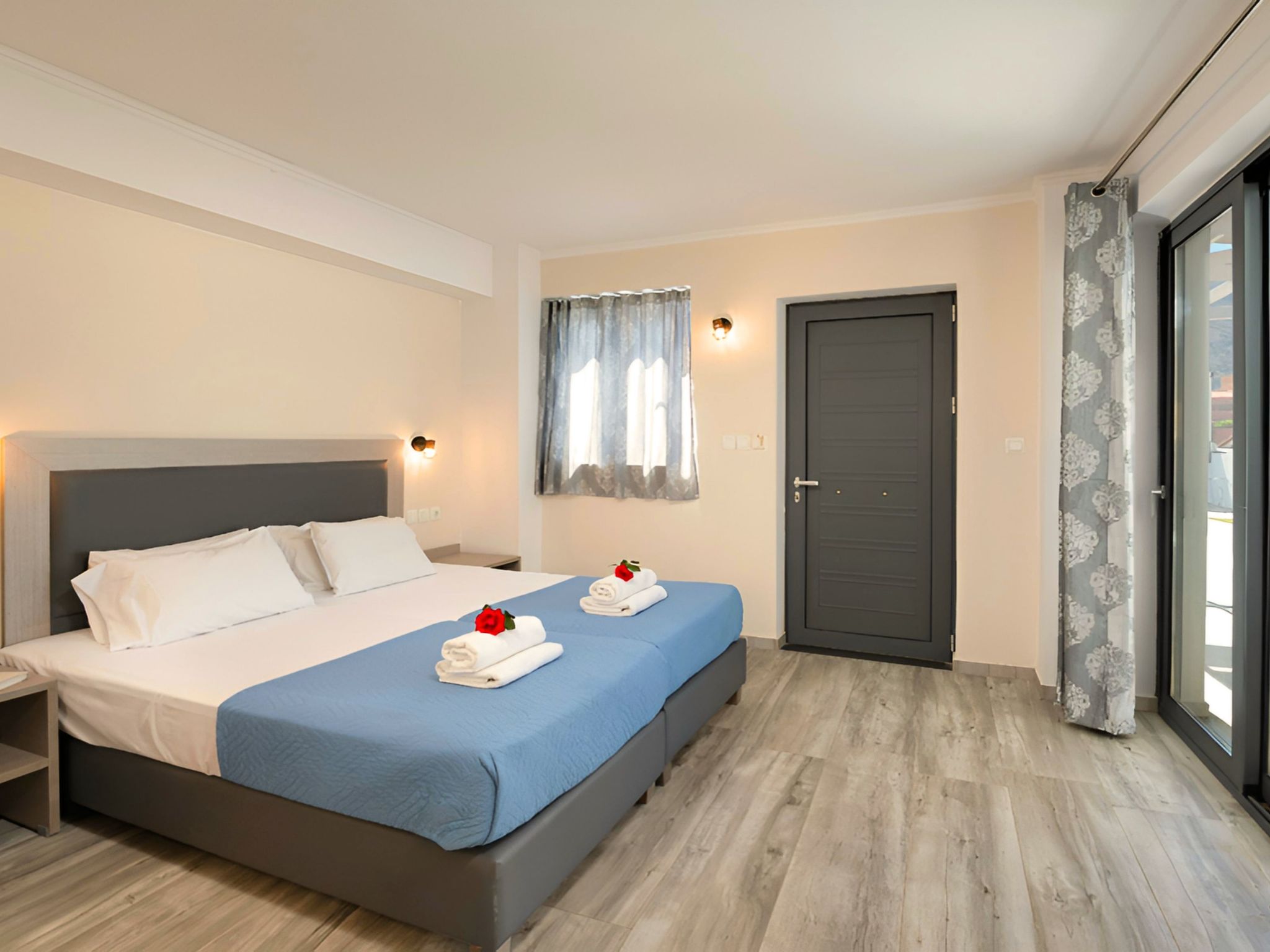 Pnoe Beachside Suite-Binnen