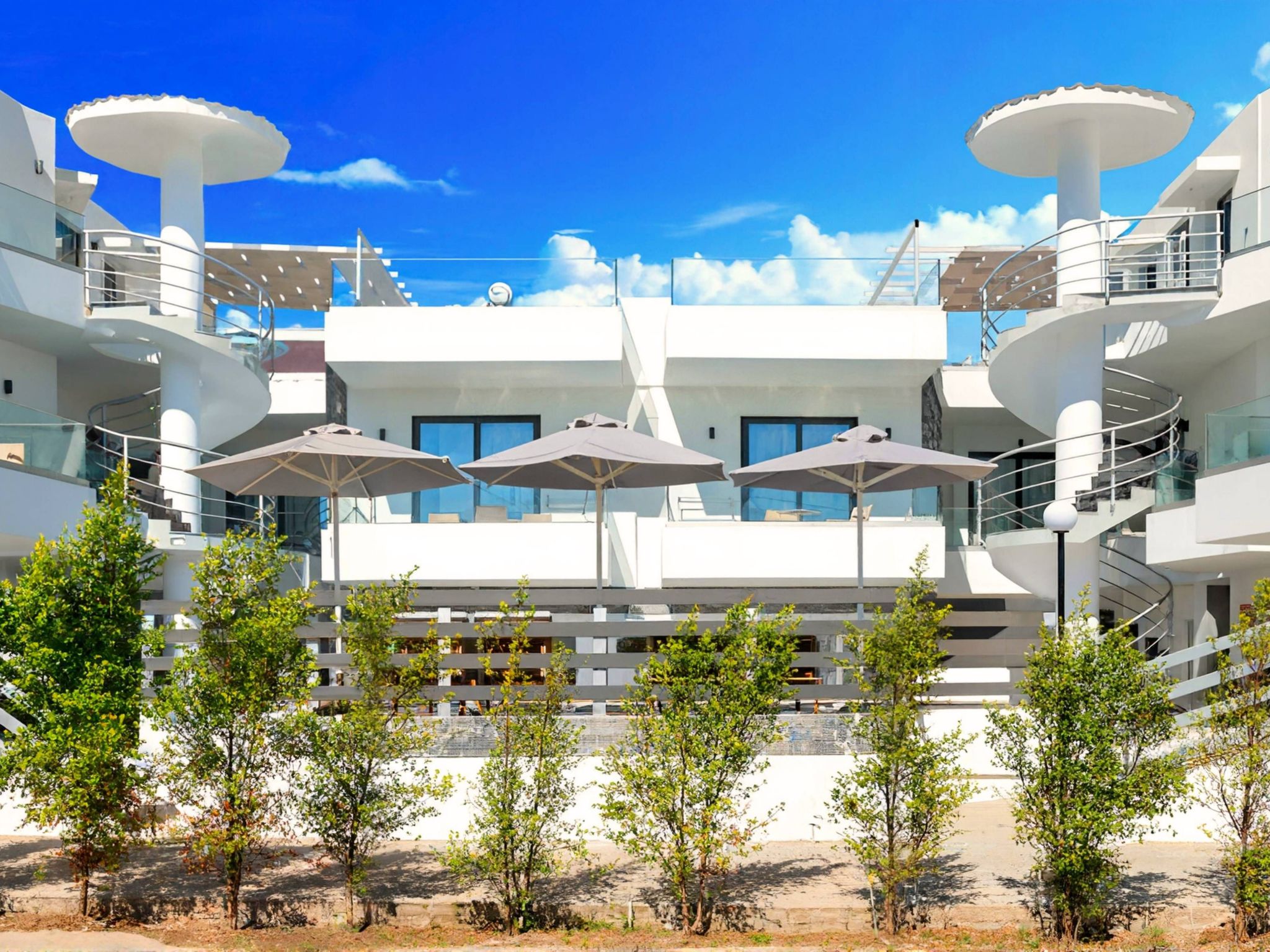 Pnoe Beachside Studio-Inside