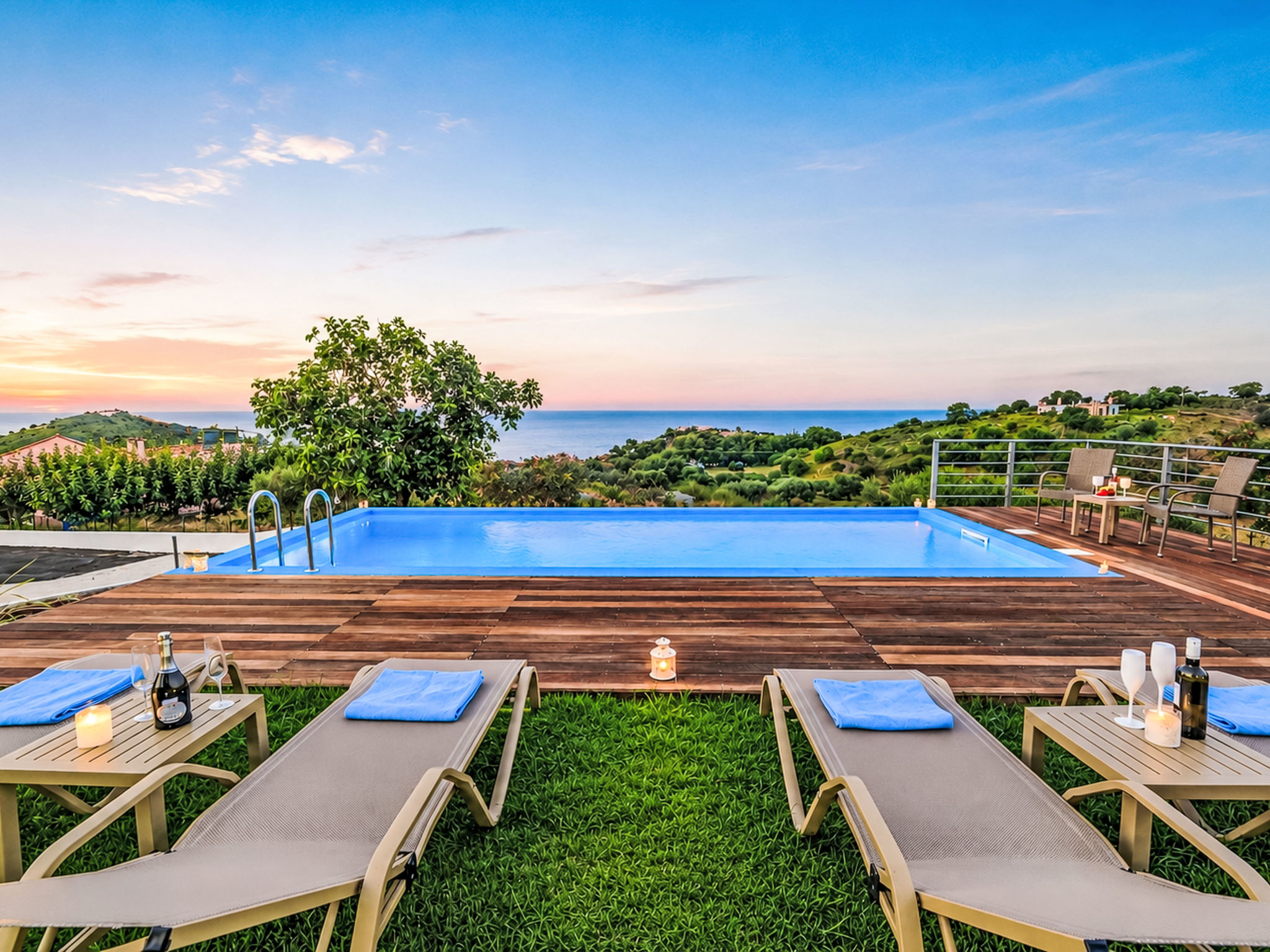 Georgioupolis Blaue Villa Privater Pool - Outside