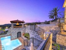 Acrothea Villa: Luxe privévilla met verwarmd zwembad en uitzicht op de bergen - thumbnail 1