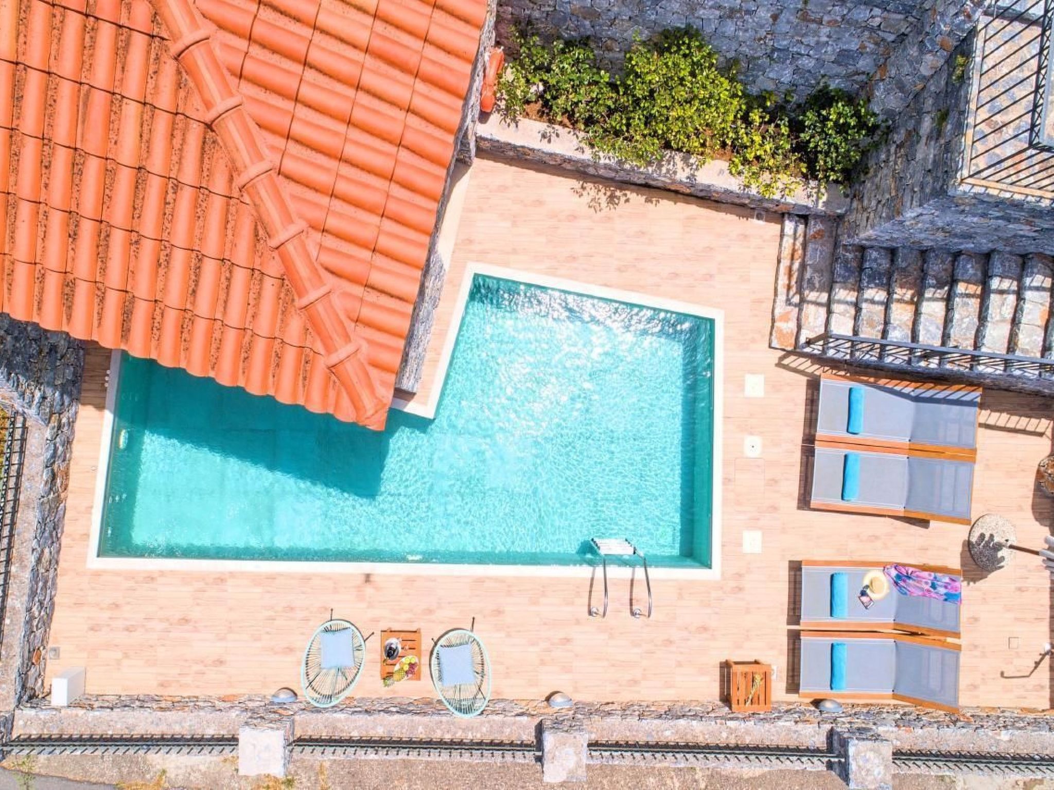 Acrothea Villa: Luxe privévilla met verwarmd zwembad en uitzicht op de bergen - foto 33