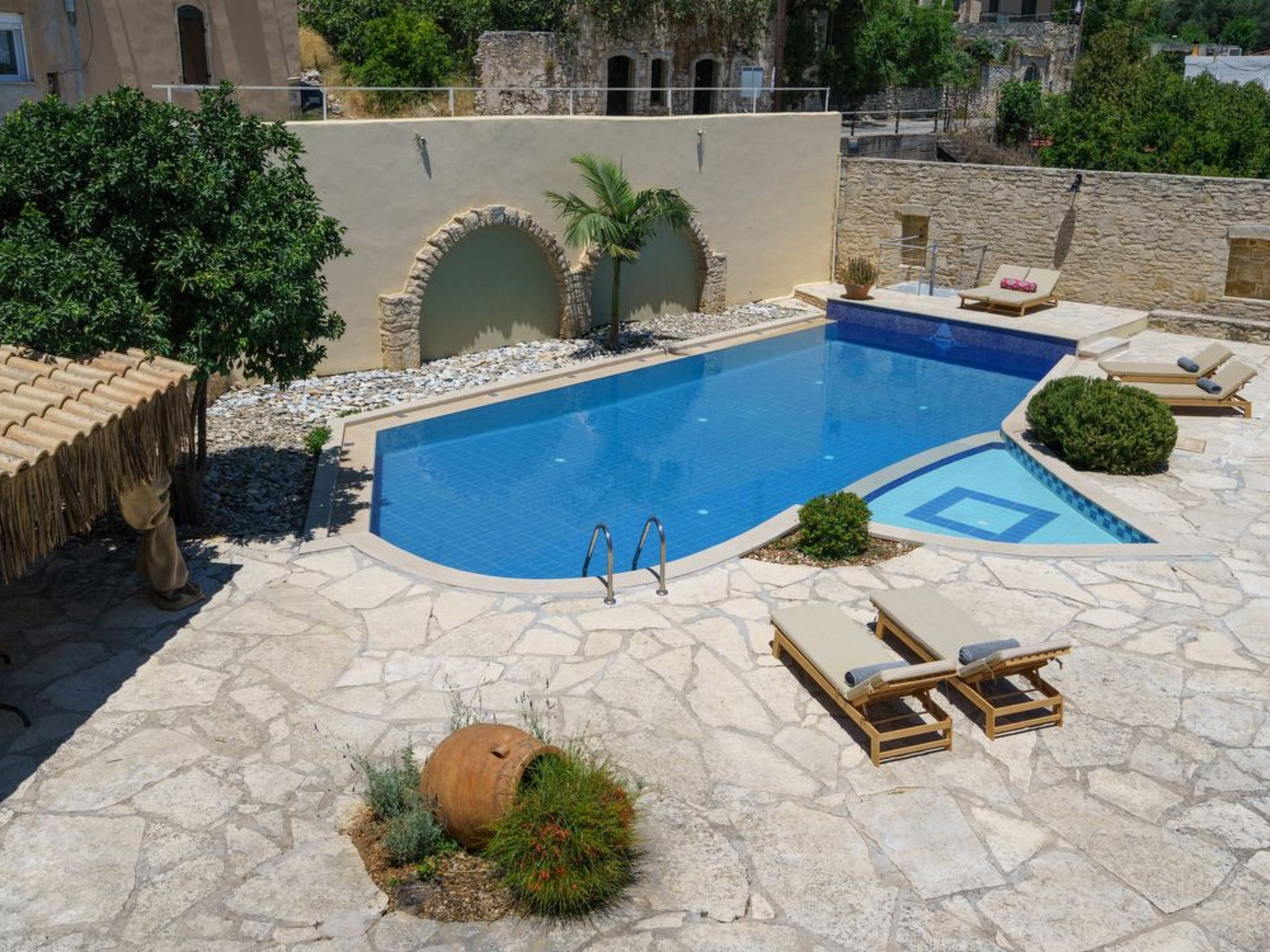 Neue Villa Myre 3, Privater Pool und 3 Wohnungen-Image-tags.info