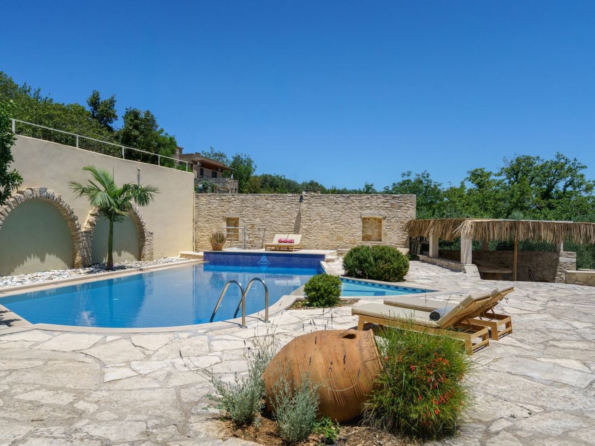 Neue Villa Myre 3, Privater Pool und 3 Wohnungen-Dehors