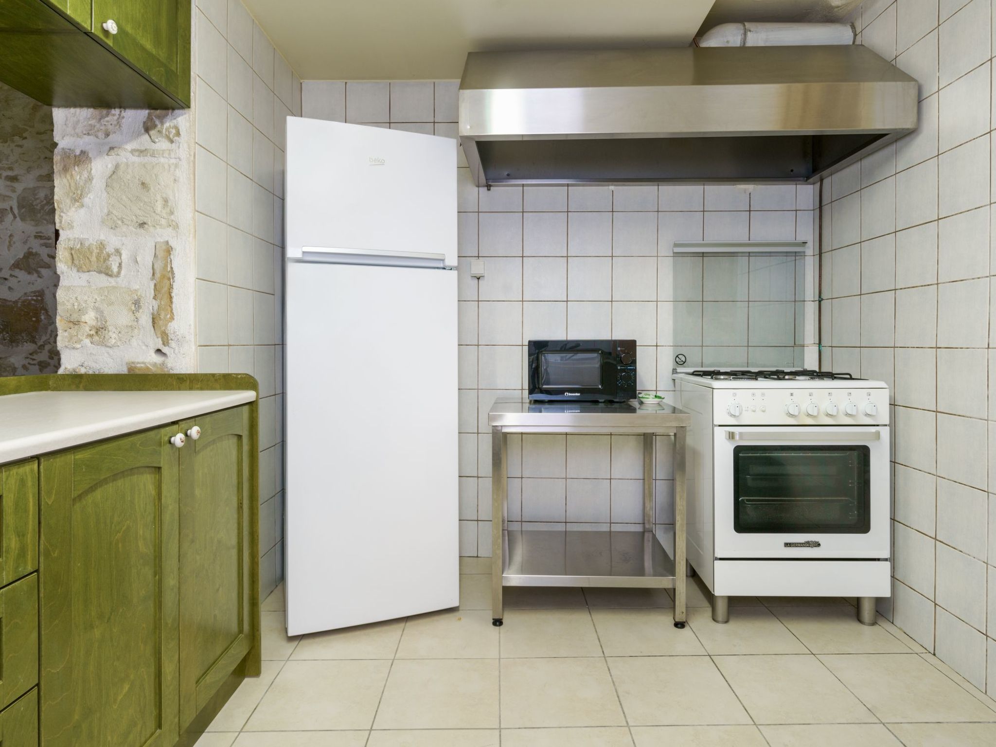 Neue Villa Myre 3, Privater Pool und 3 Wohnungen-Dedans