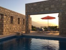 Villa Ypsilon: Vrijstaande luxe villa met privézwembad nabij zee in Argiroupoli - thumbnail 1