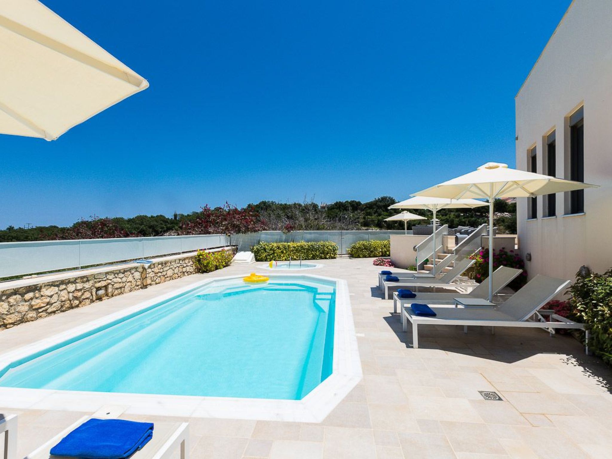 Deluxe Villa Ianthos - Whirlpool im Freien, Kinderpool-Outside