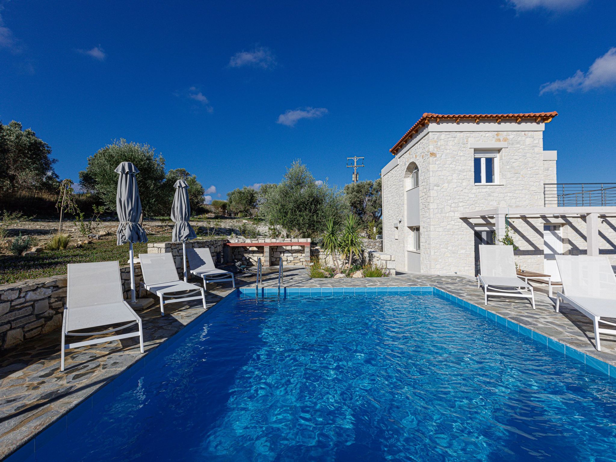 Komfort-Villa mit privatem Pool-Binnen