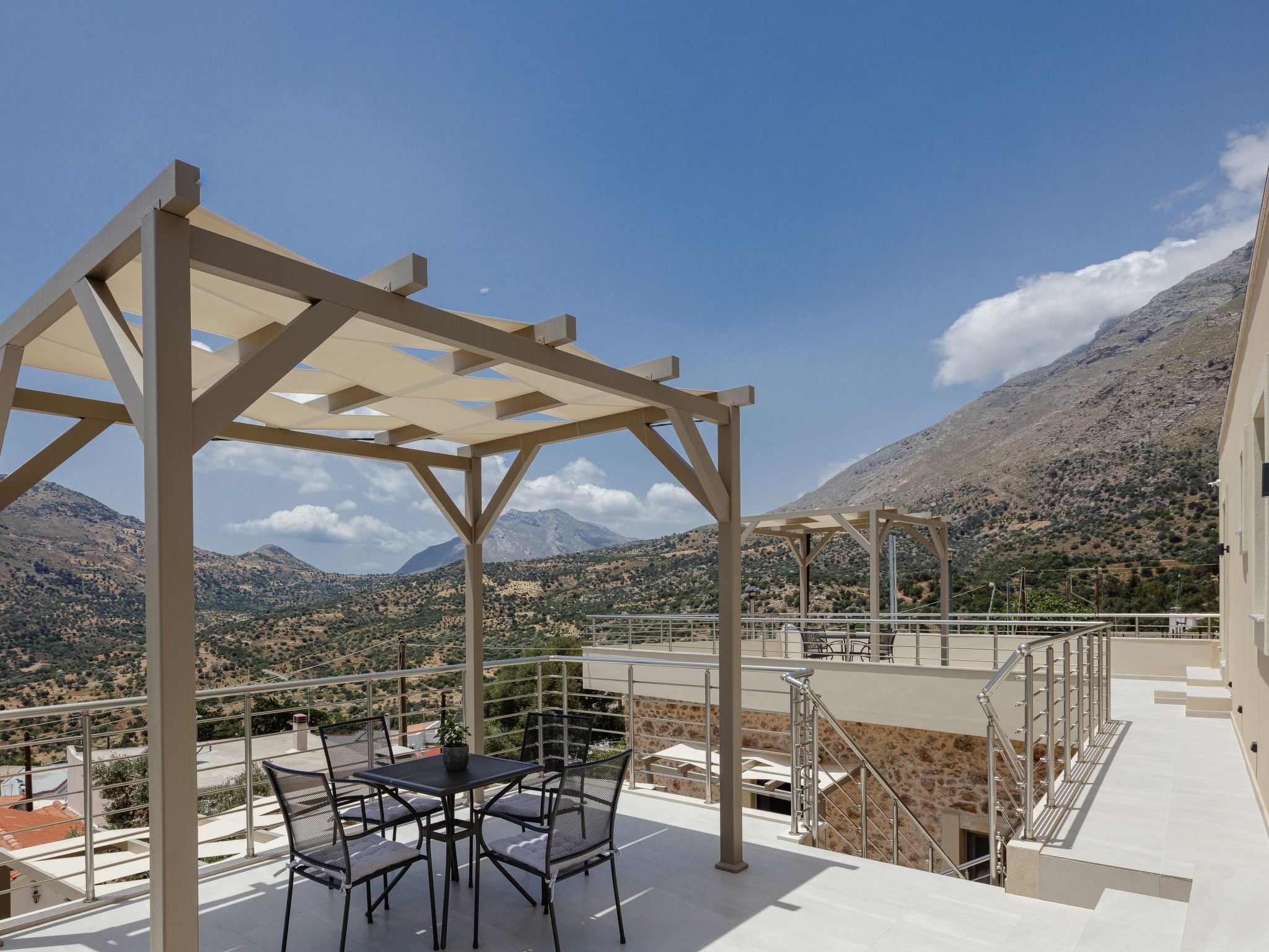 Berghütte "Kedros Villa" mit Bergblick