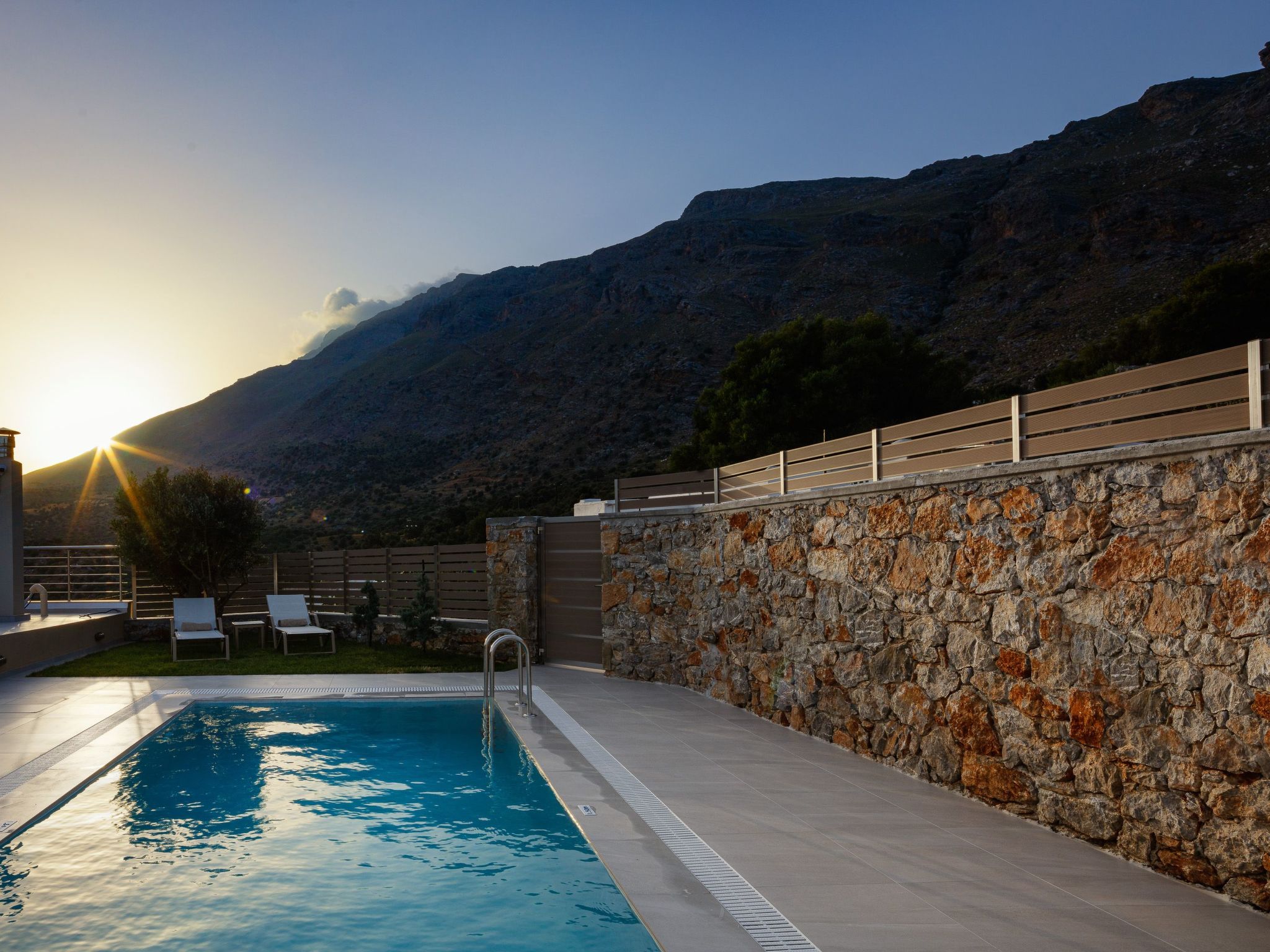 Berghütte "Kedros Villa" mit Bergblick-Image-tags.info