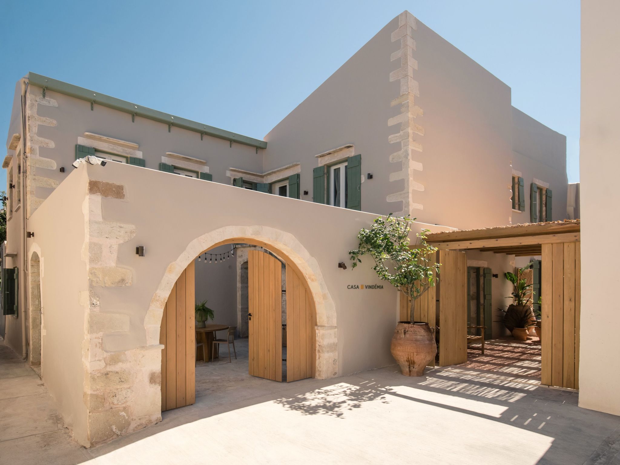 Vakantiehuis met privé zwembad in Adele (Griekenland) voor 12 personen