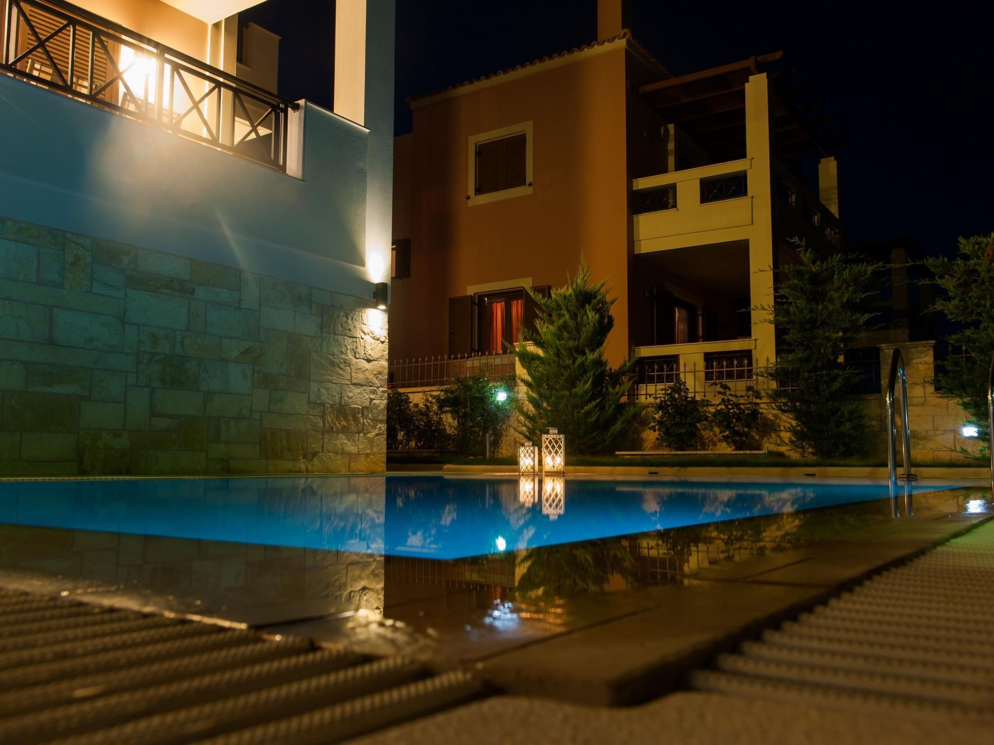 Ferienvilla Natur mit Pool und Terrasse-Binnen