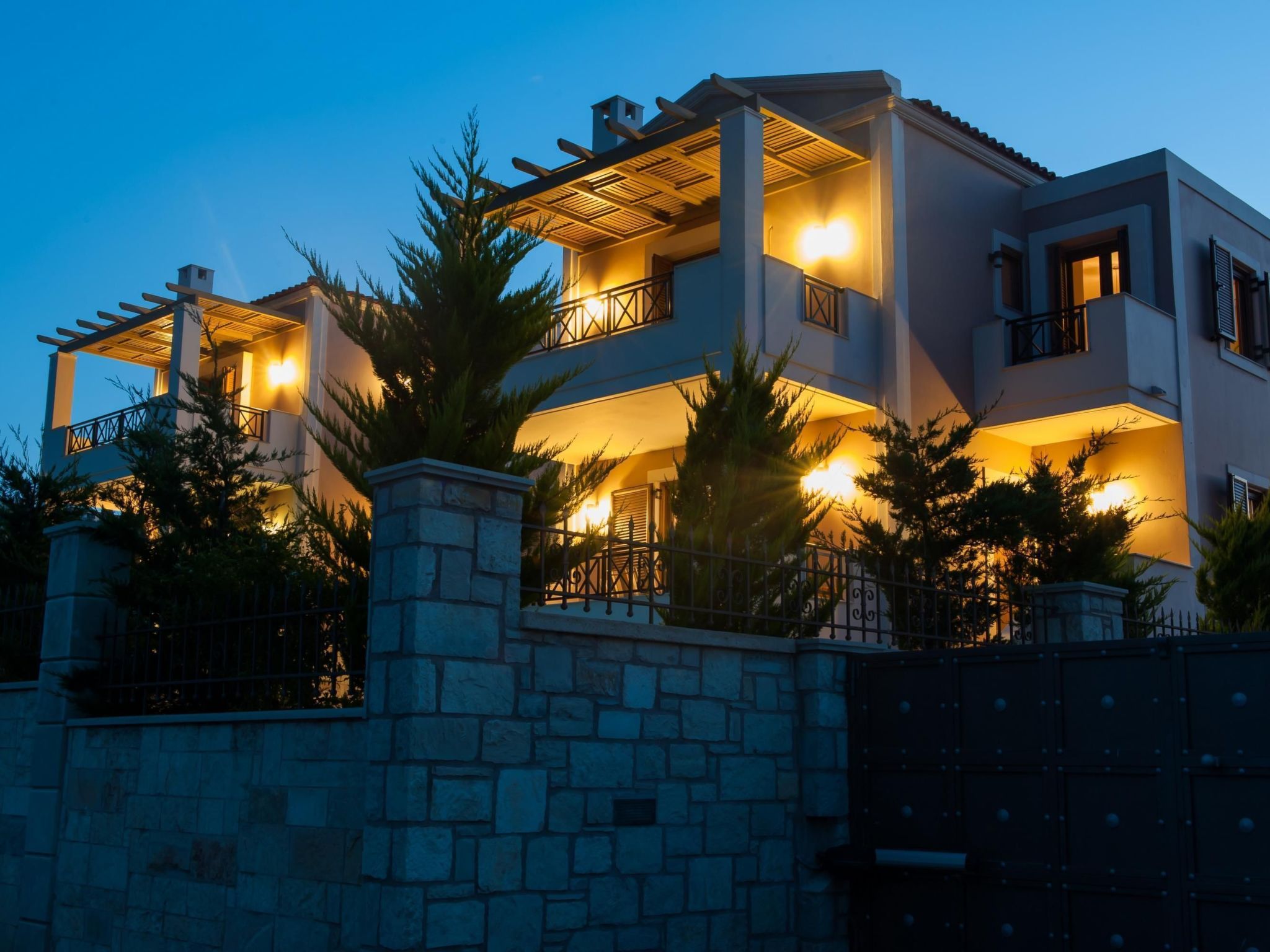 Ferienvilla Natur mit Pool und Terrasse-Binnen