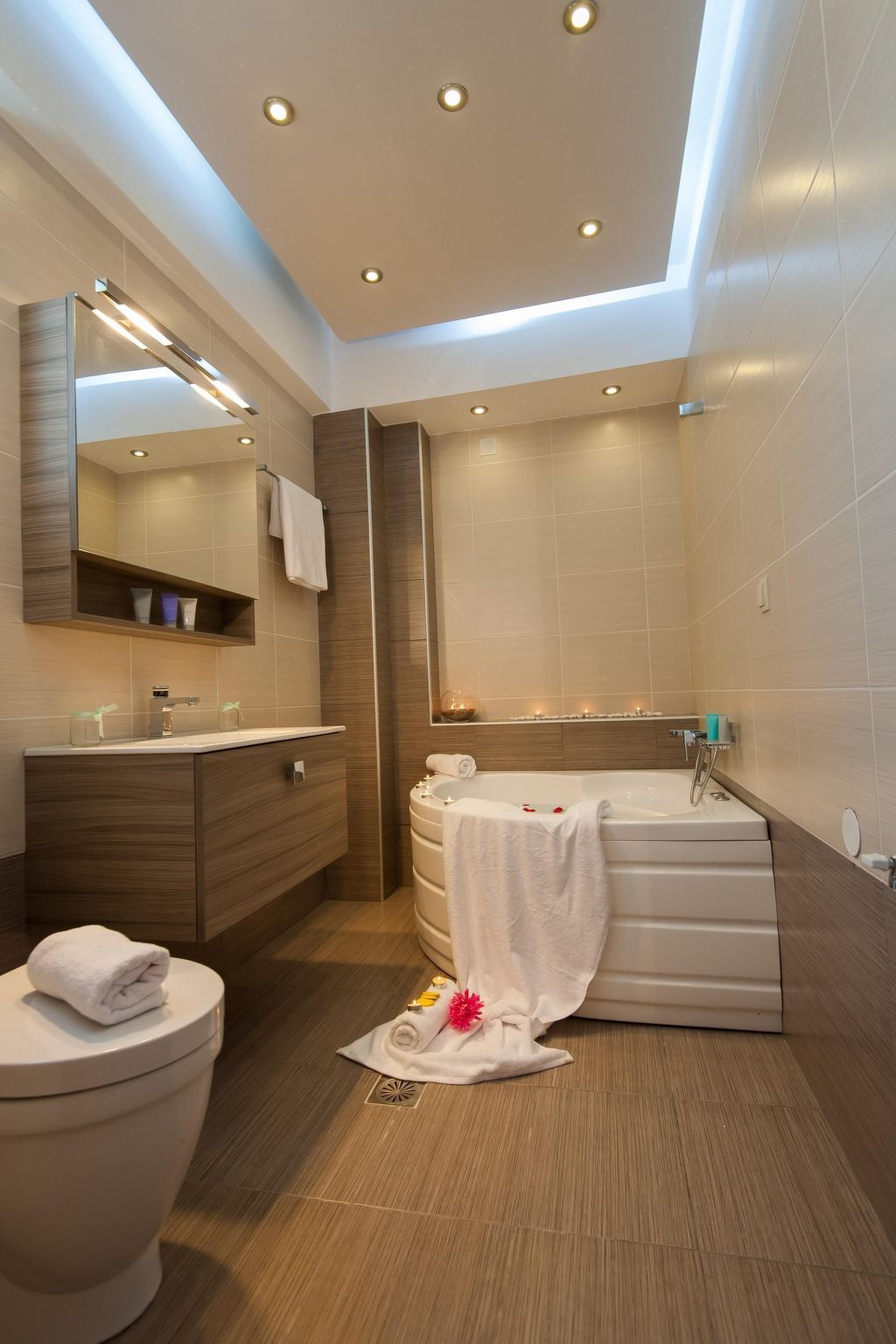 Ferienvilla Natur mit Pool und Terrasse-Binnen