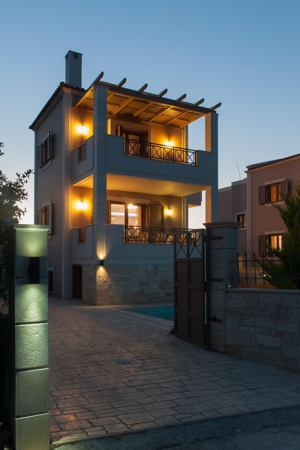 Ferienvilla Natur mit Pool und Terrasse-Binnen