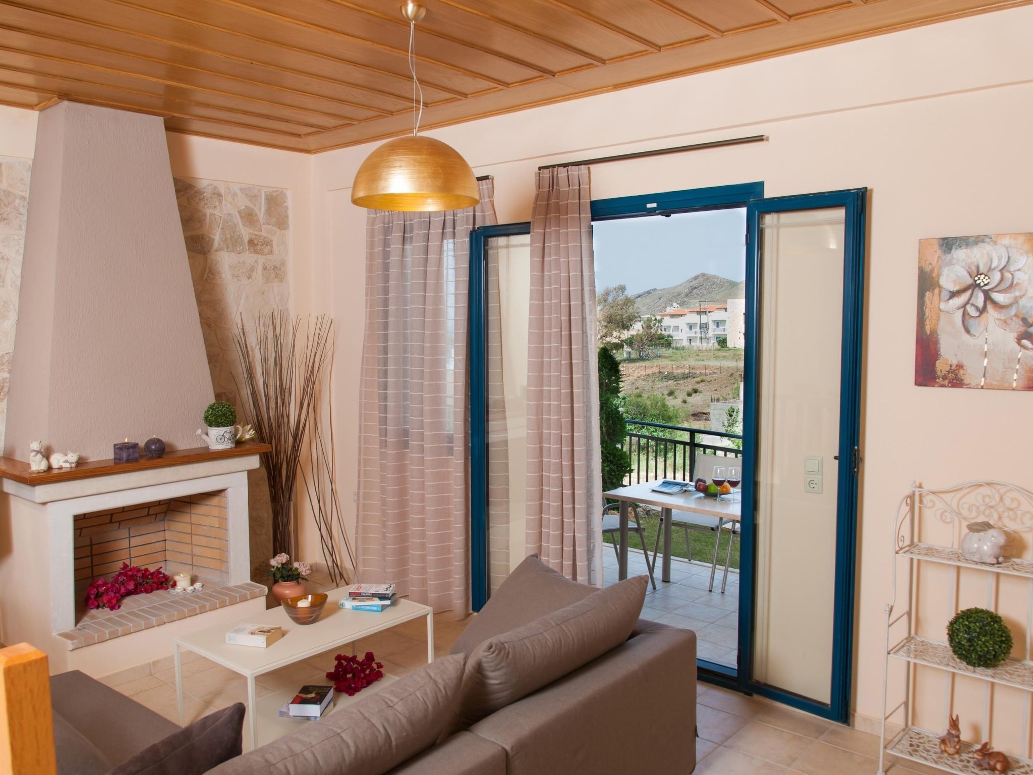 In Panormos mit kleinem Garten,Pool-Dedans