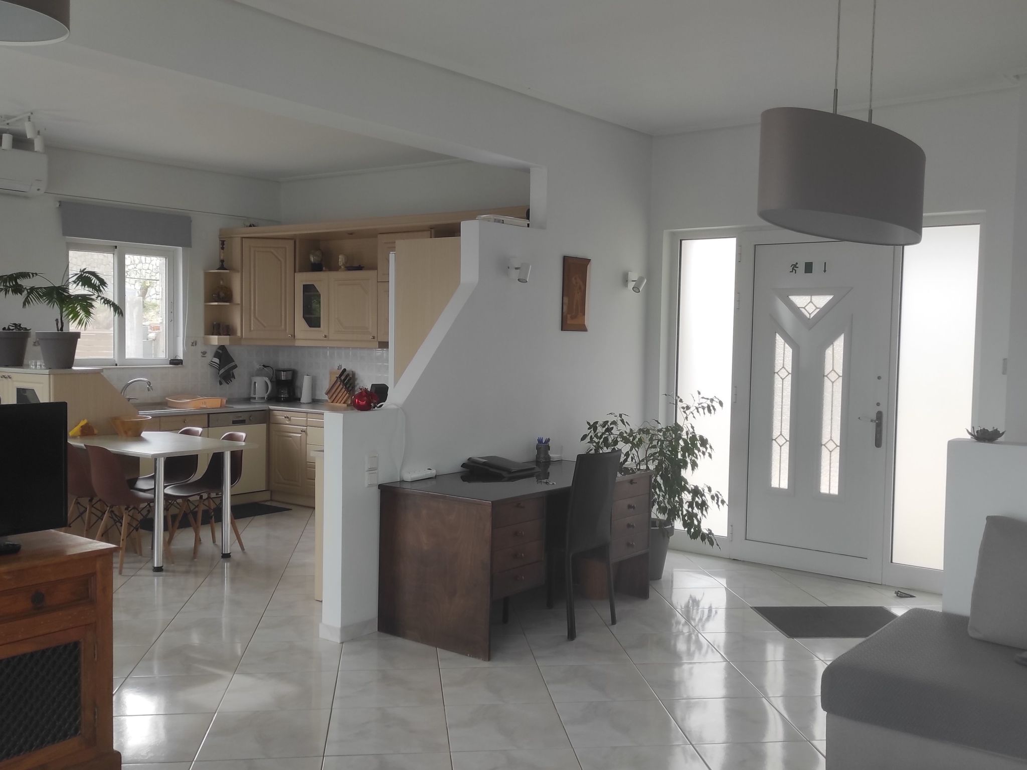 Sea Breeze Villa, atemberaubender Garten mit Meerblick-Binnen