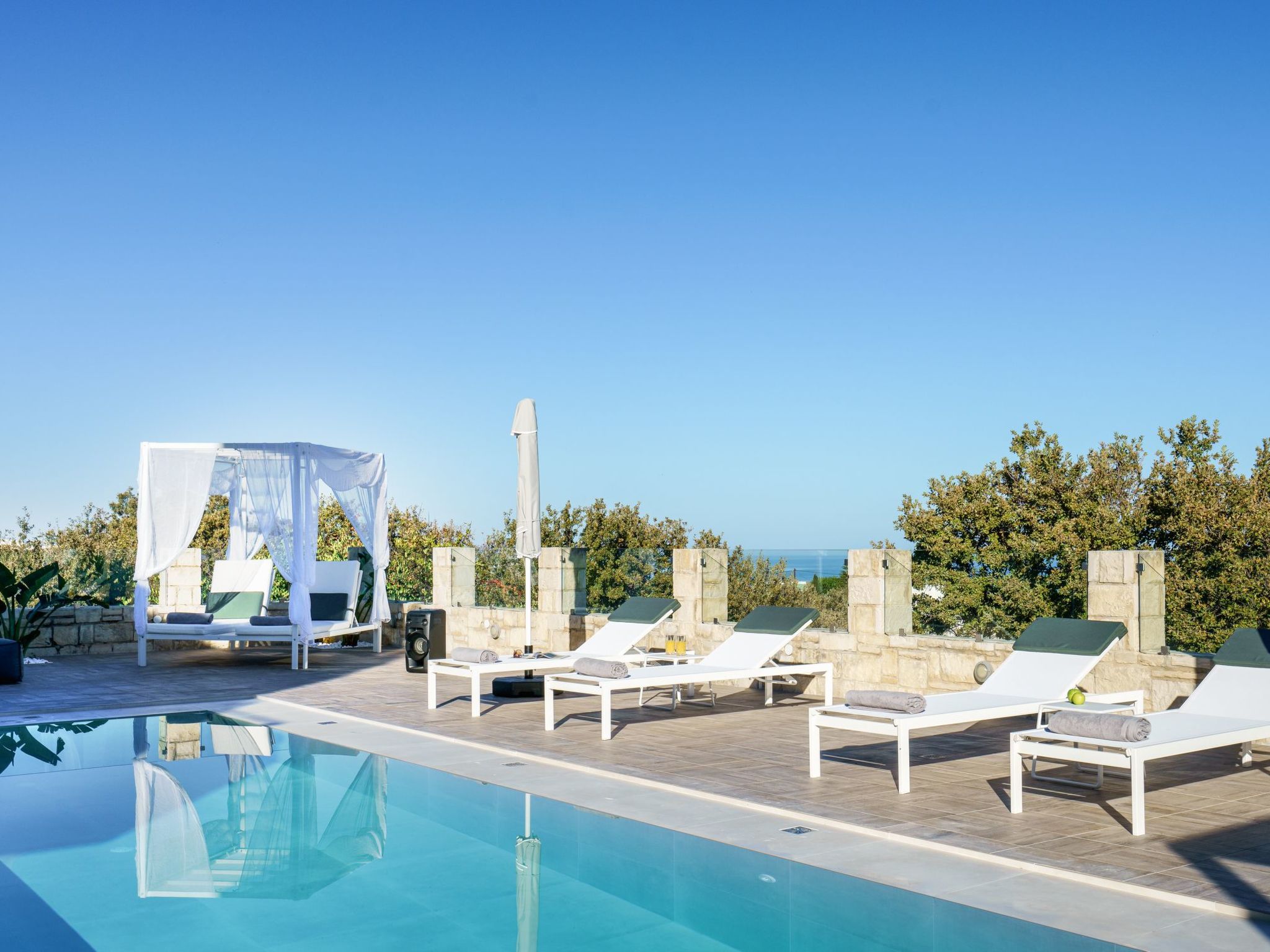 Ferienvilla "Oak Luxury" mit eigenem Pool-Draußen