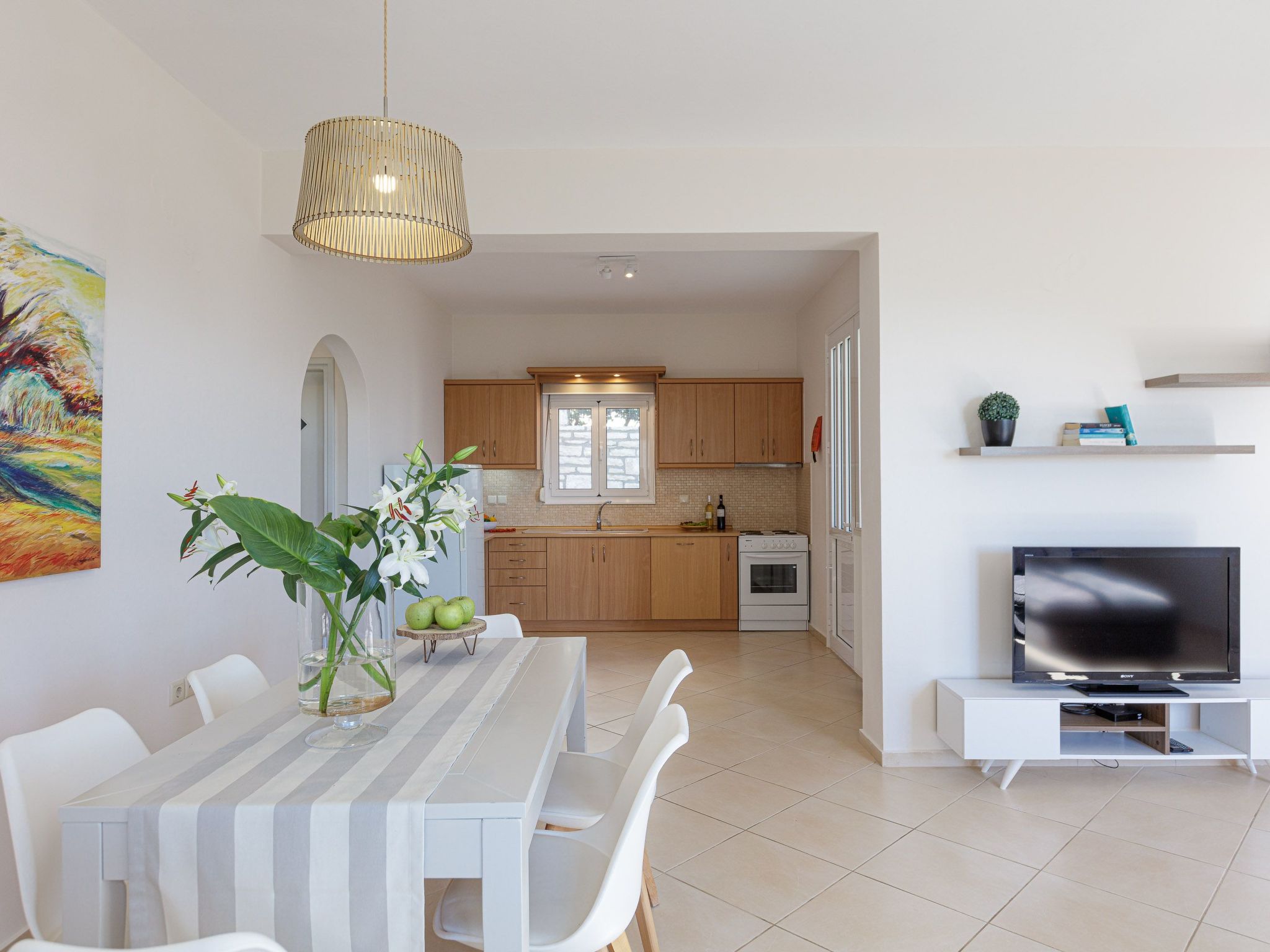 Familienvilla mit Pool und Tischtennisplatte-Inside