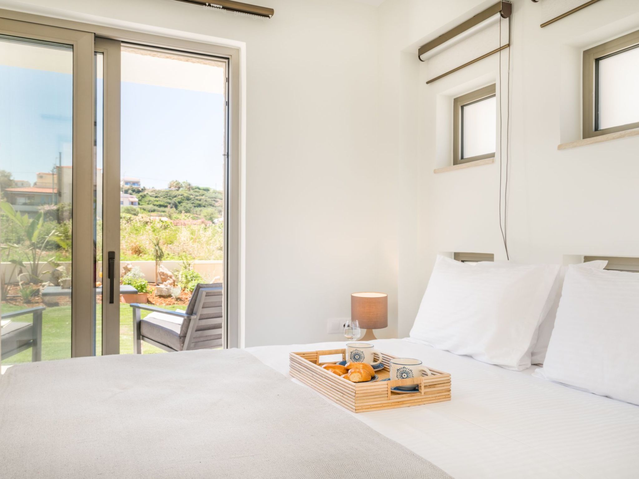 Villa am Strand mit Pool, Kinderbereich und BBQ-Inside