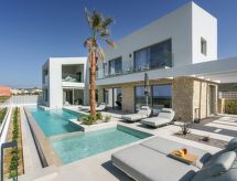 Villa am Strand, beheizter Pool, Playarea, Whirlpool