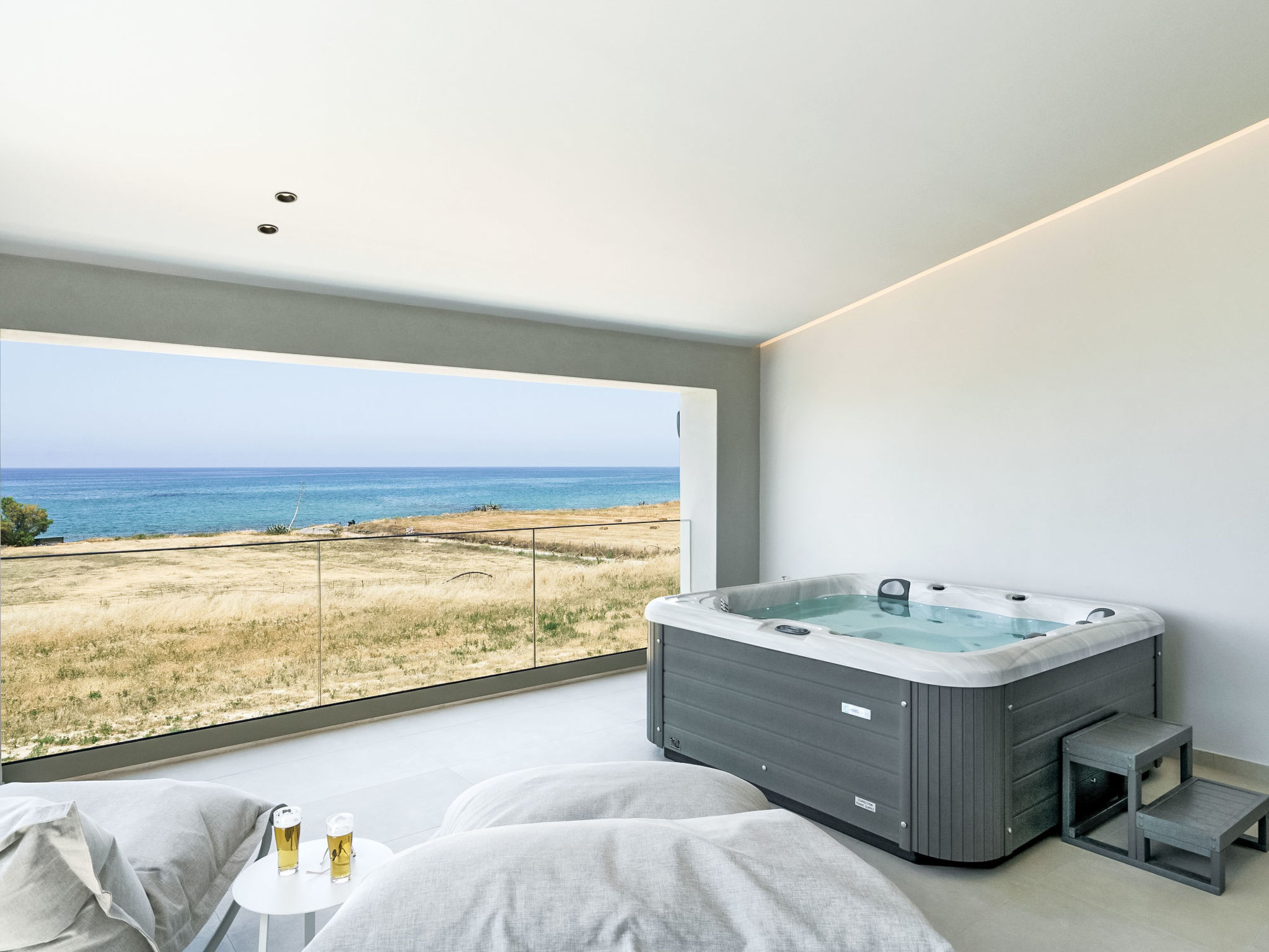 Villa am Strand, beheizter Pool, Playarea, Whirlpool - Dehors